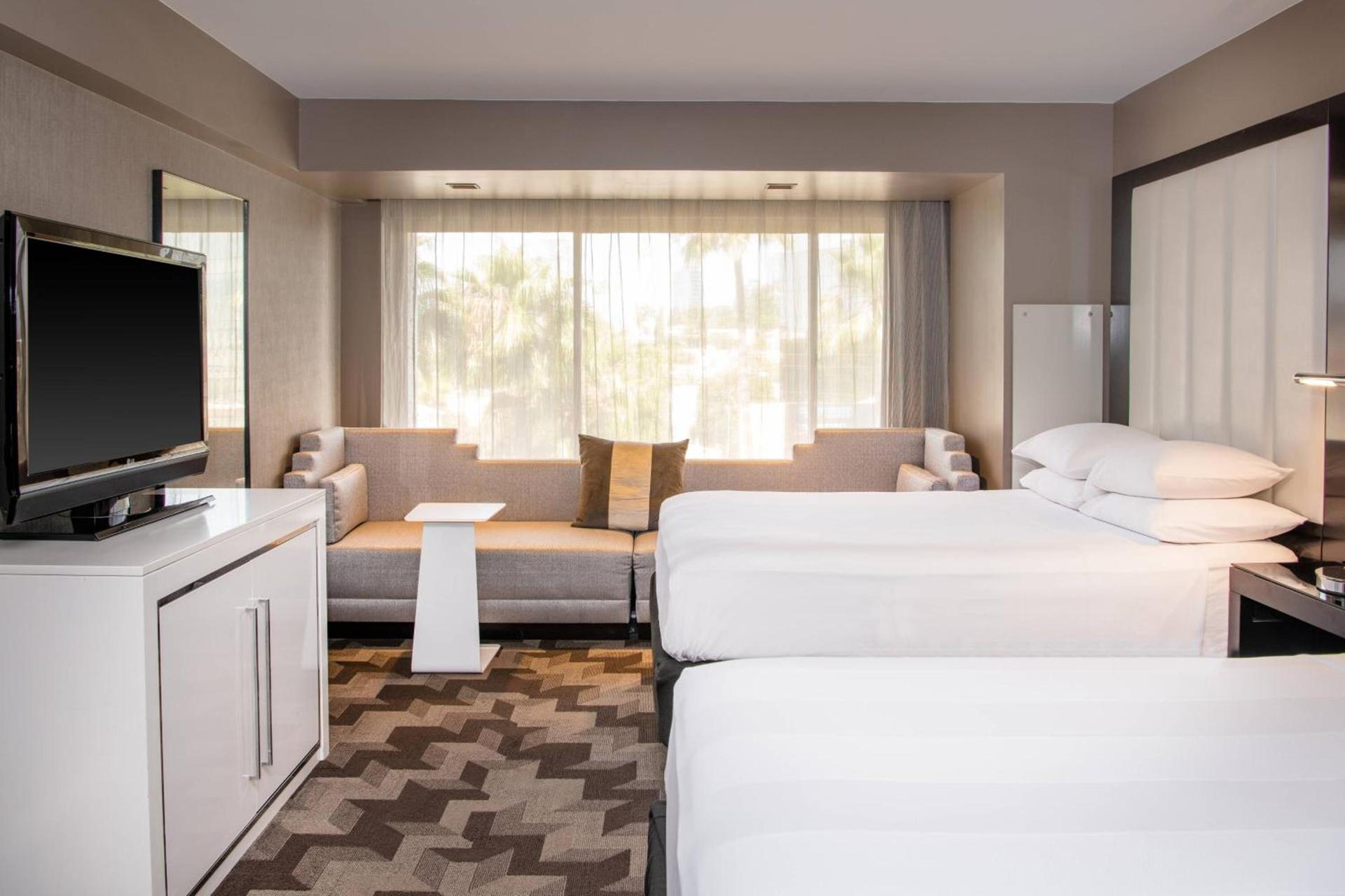 Beverly Hills Marriott photo 52