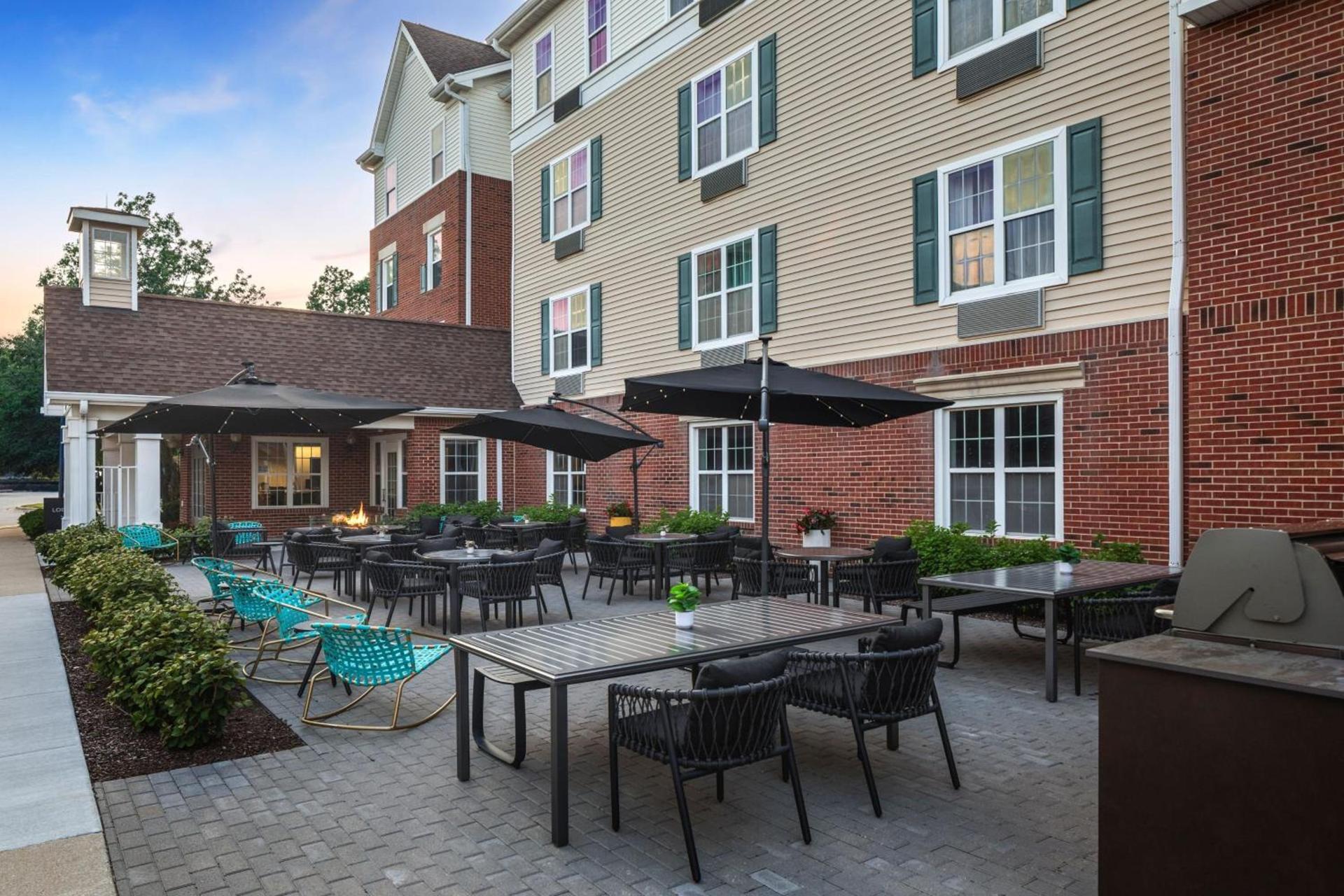 TownePlace Suites Chicago Lombard photo 32