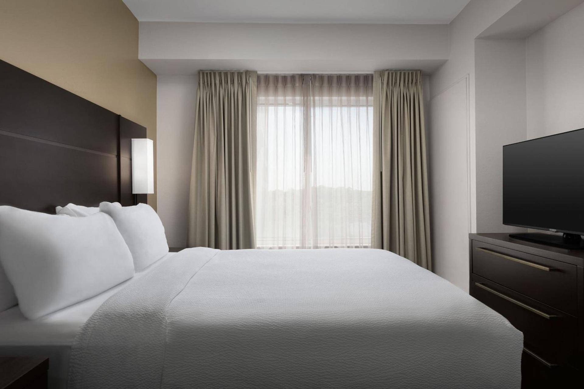 Residence Inn Charlotte SouthPark photo 15