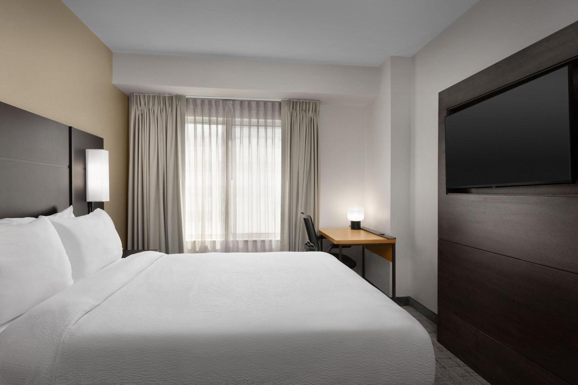 Residence Inn Charlotte SouthPark photo 17