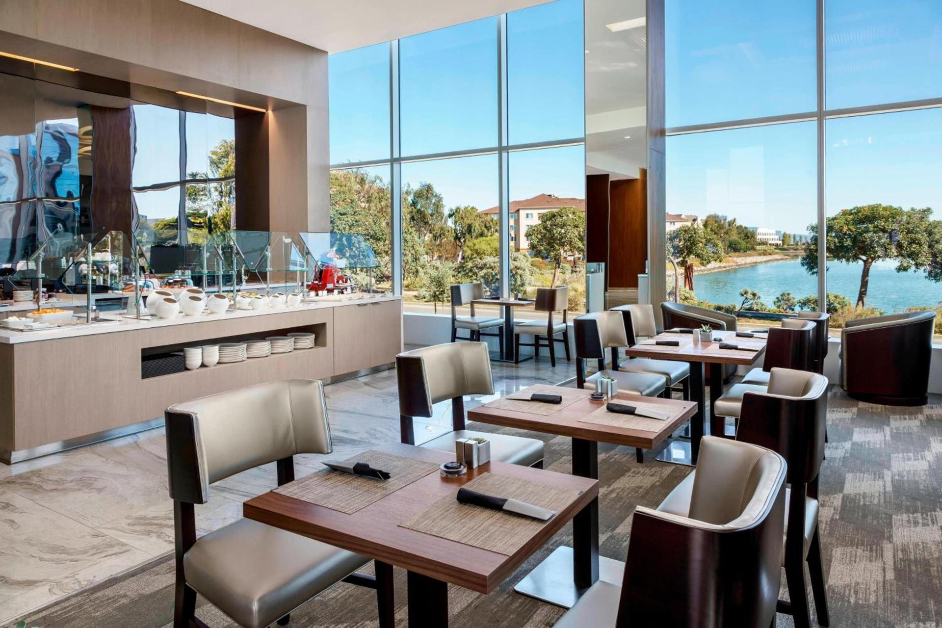 AC Hotel by Marriott San Francisco Airport/Oyster Point Waterfront photo 45