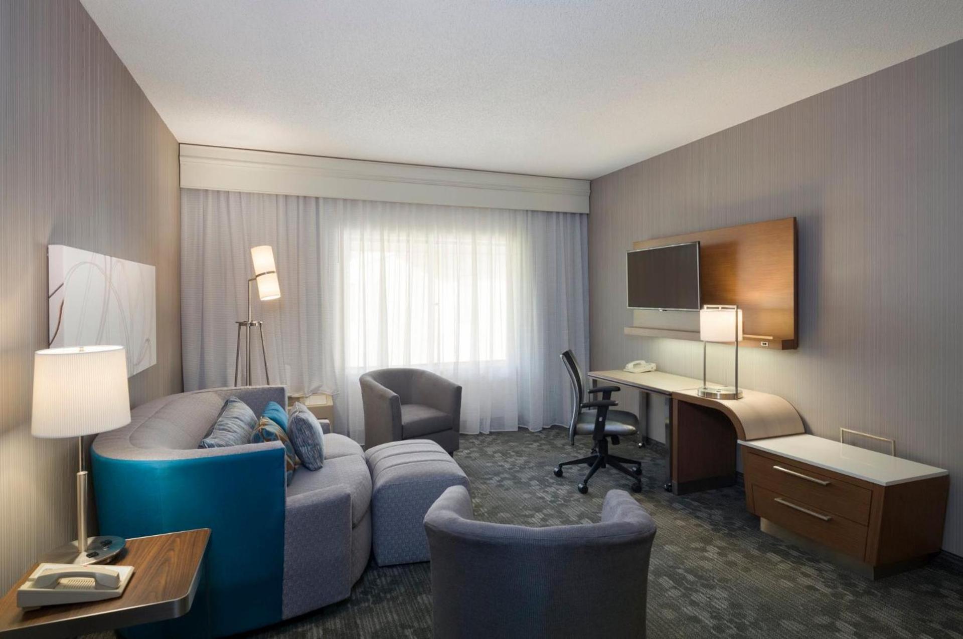 Courtyard by Marriott Scranton Montage Mountain photo 42