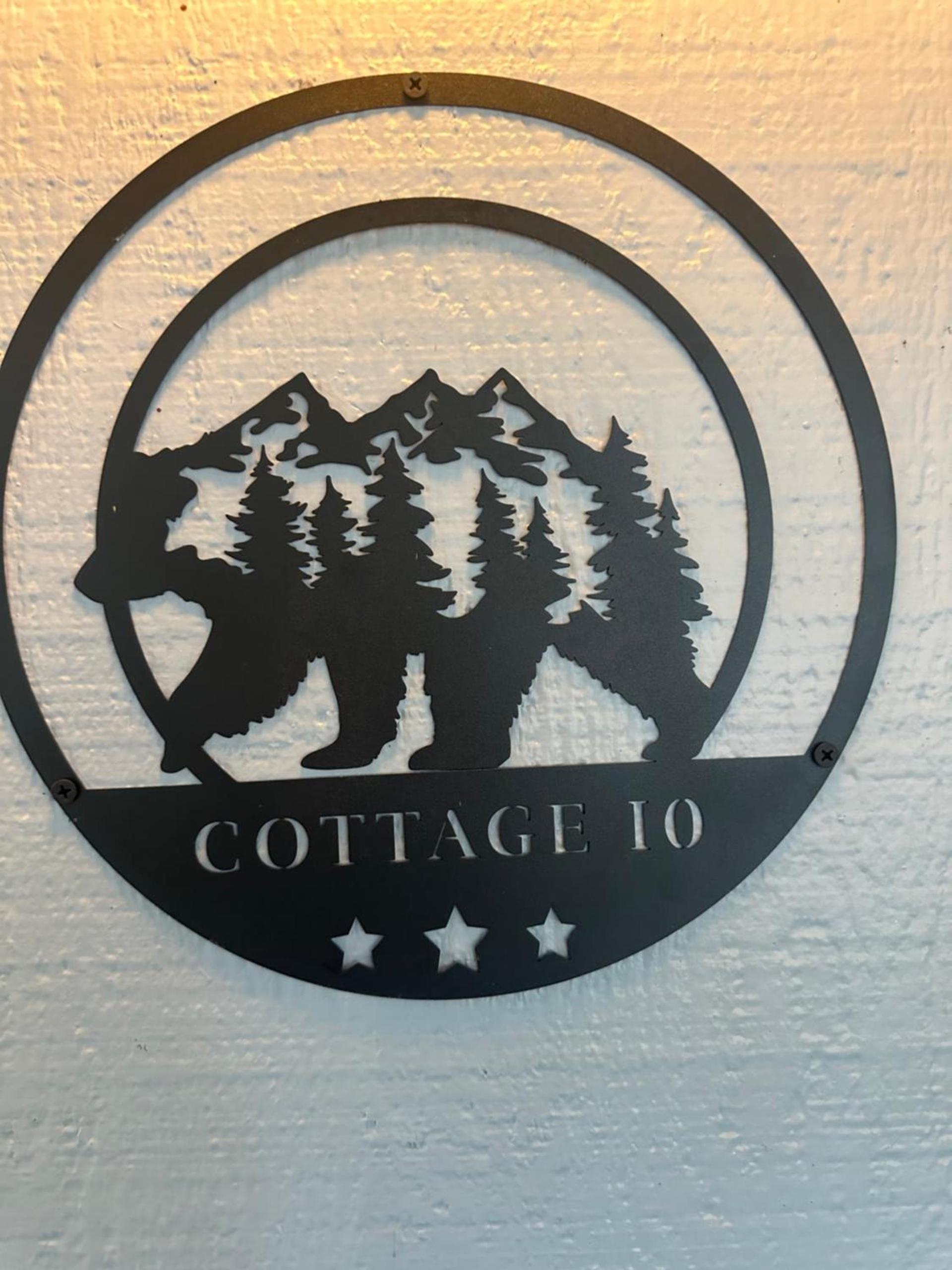 The Pines Inn and Cottages photo 39