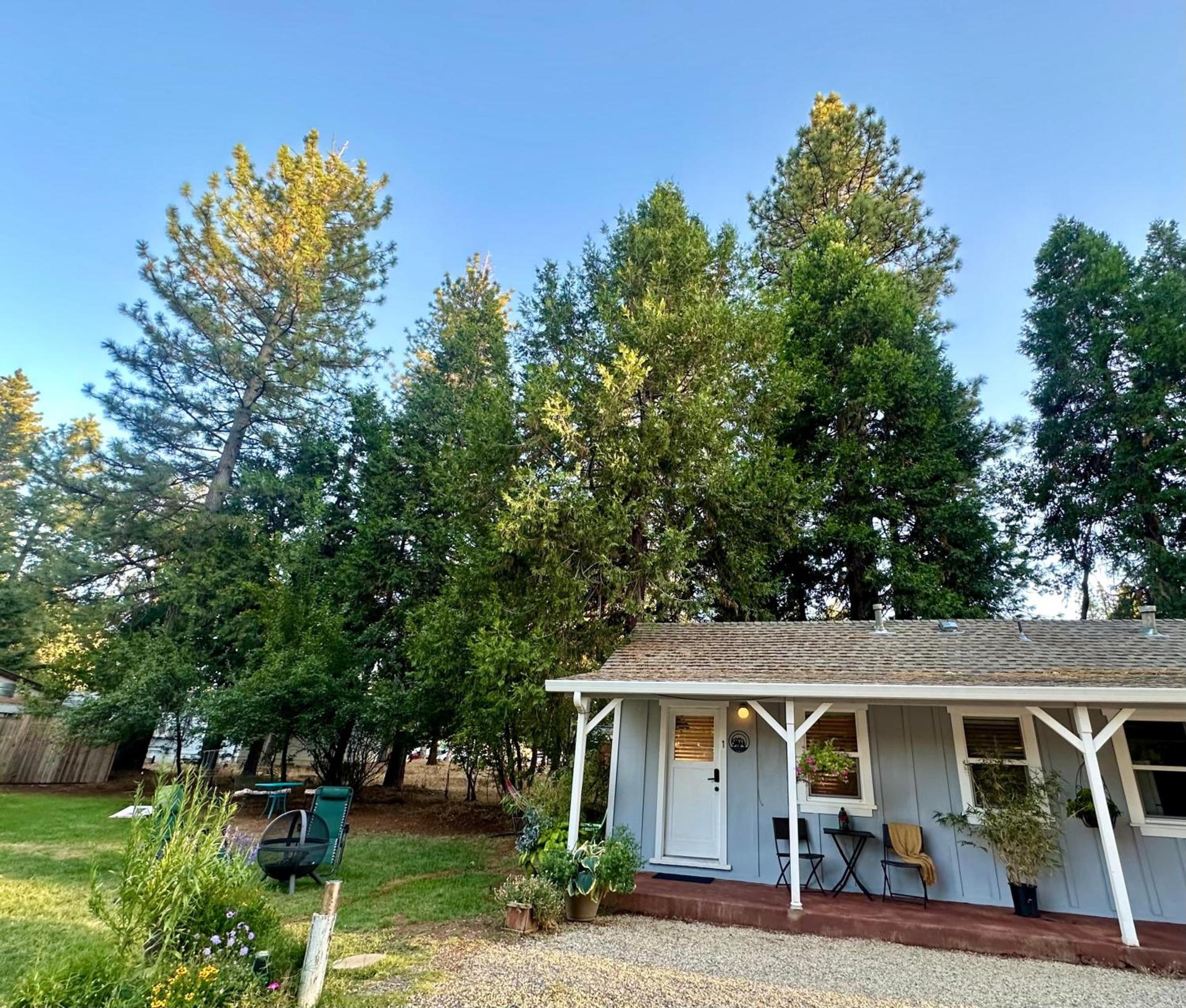 The Pines Inn and Cottages photo 47