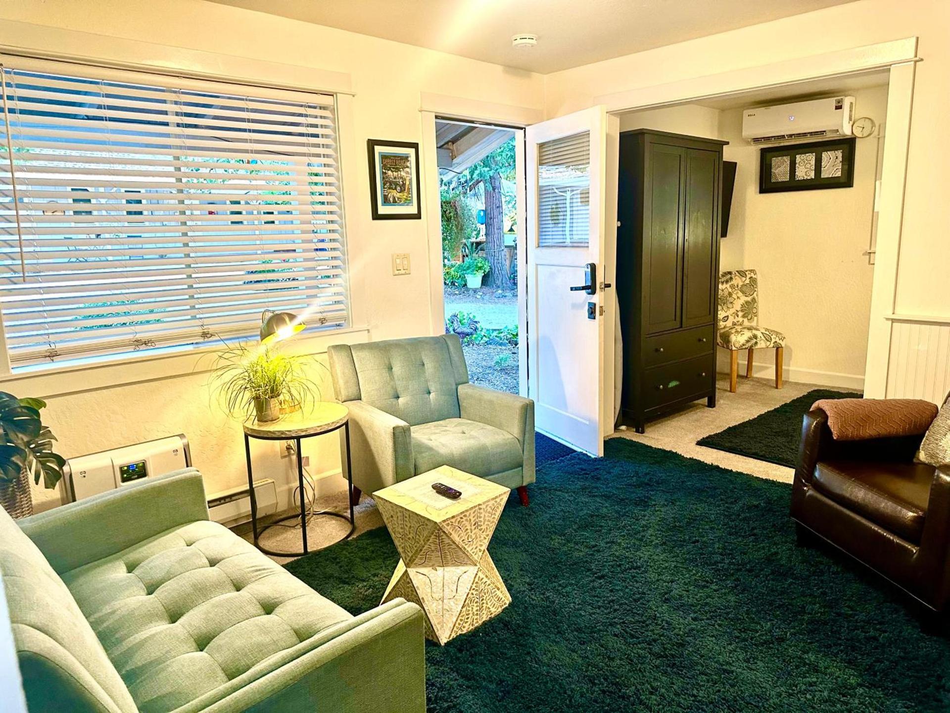 The Pines Inn and Cottages photo 46