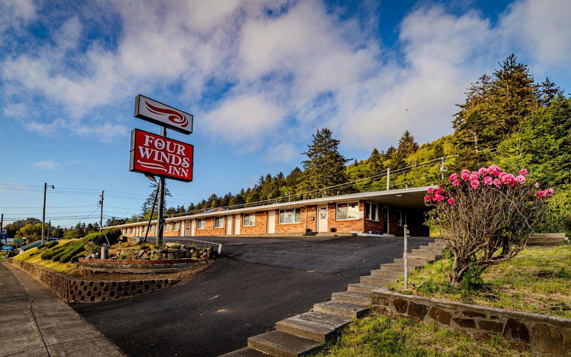 FourWinds INN photo 1