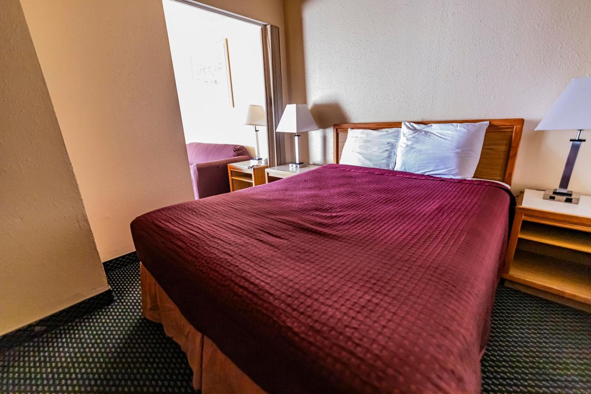 FourWinds INN photo 17