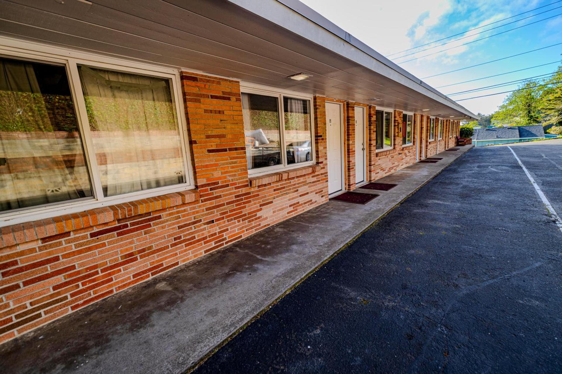 FourWinds INN photo 21