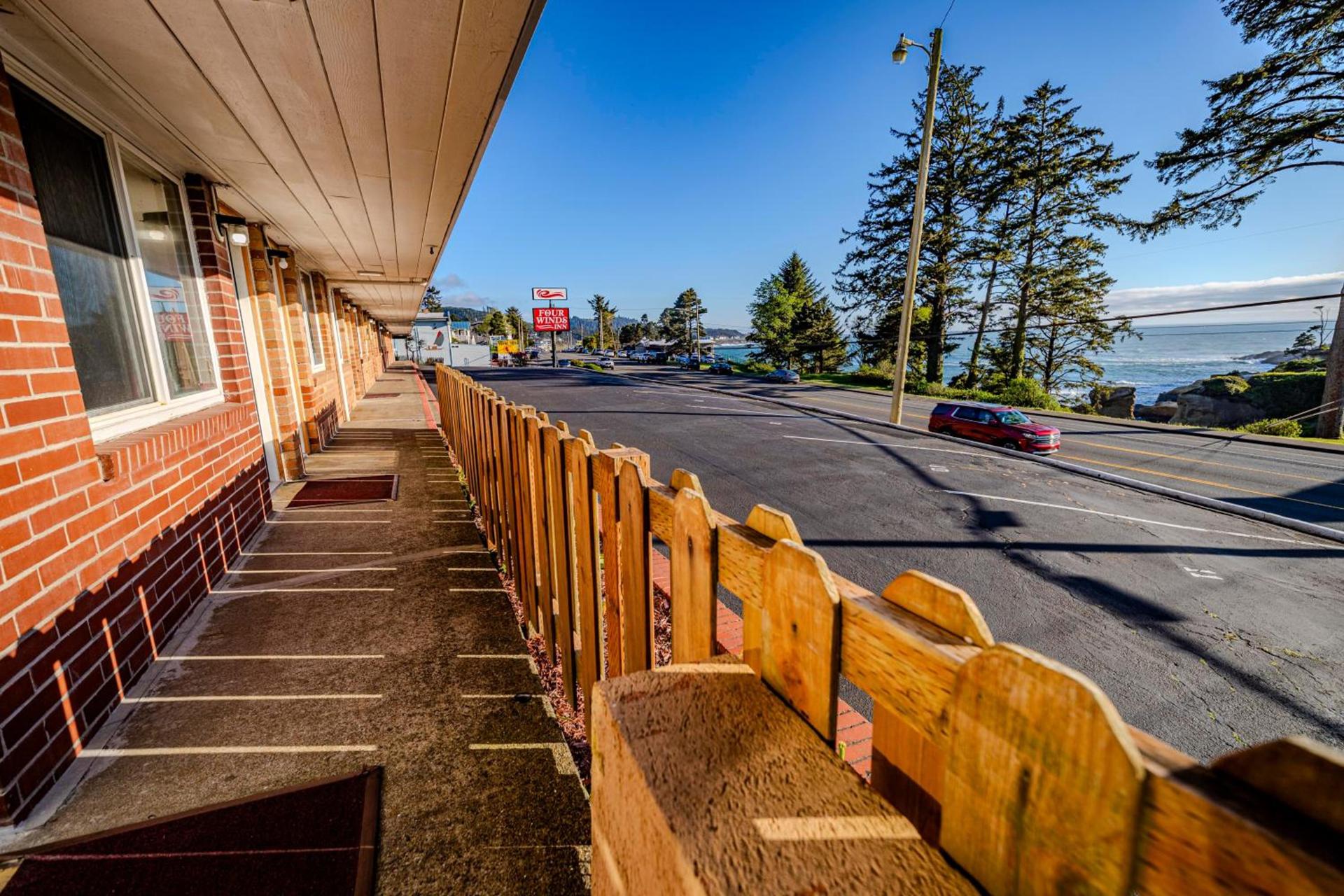 FourWinds INN photo 24
