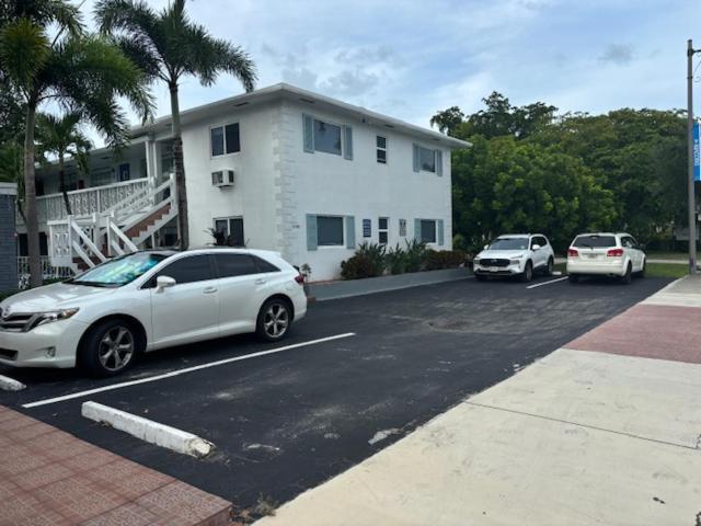 May-Dee Suites in Florida photo 39