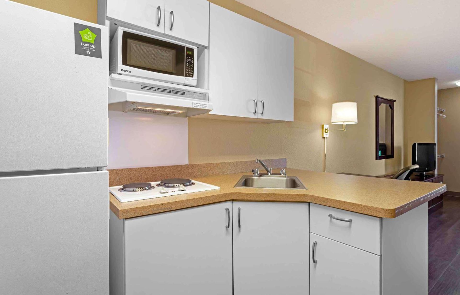 Extended Stay America Suites - Houston - Willowbrook - HWY 249 photo 8