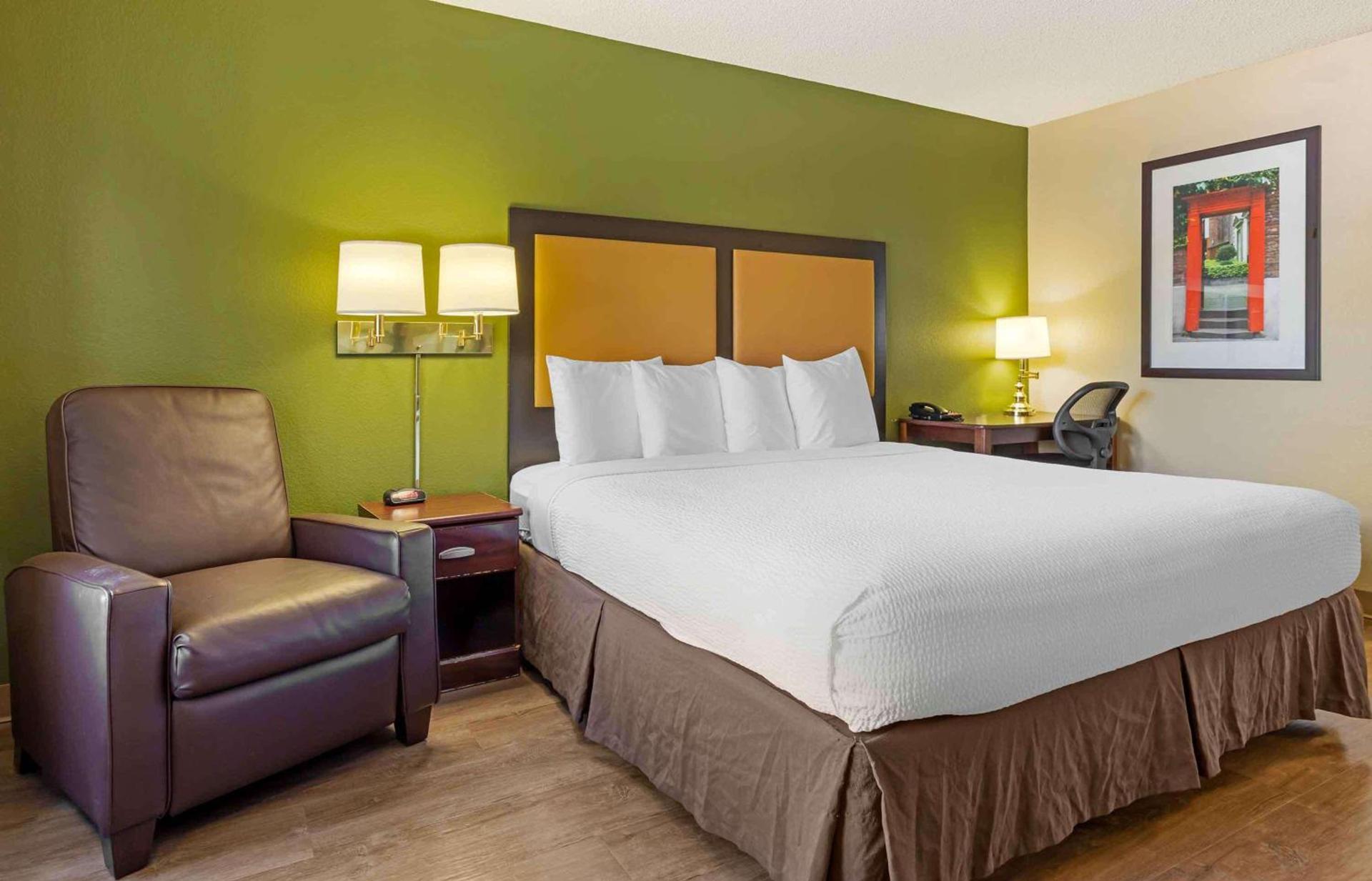 Extended Stay America Suites - Houston - Willowbrook - HWY 249 photo 13