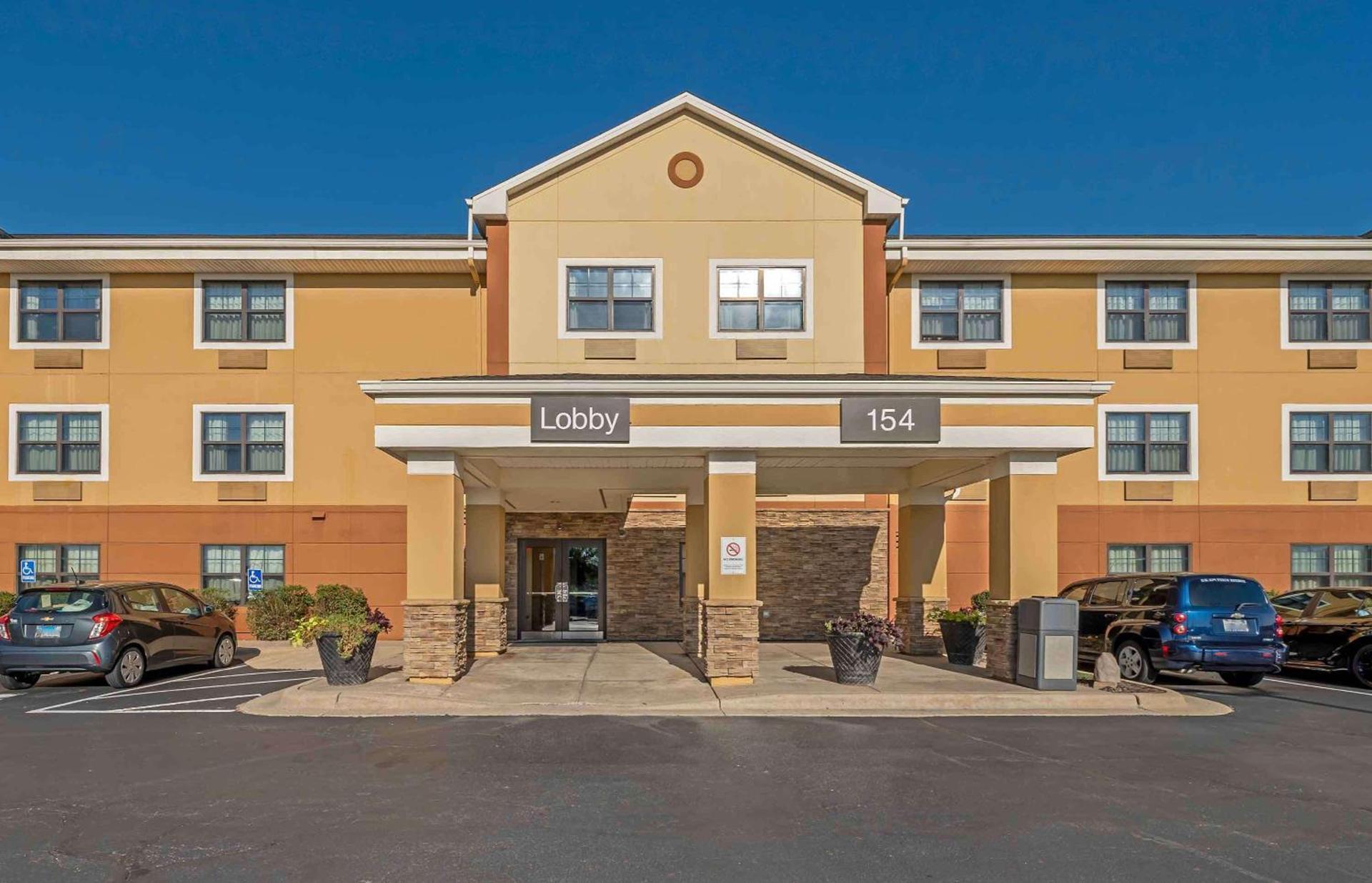 Extended Stay America Select Suites - St Louis - O' Fallon, IL photo 3