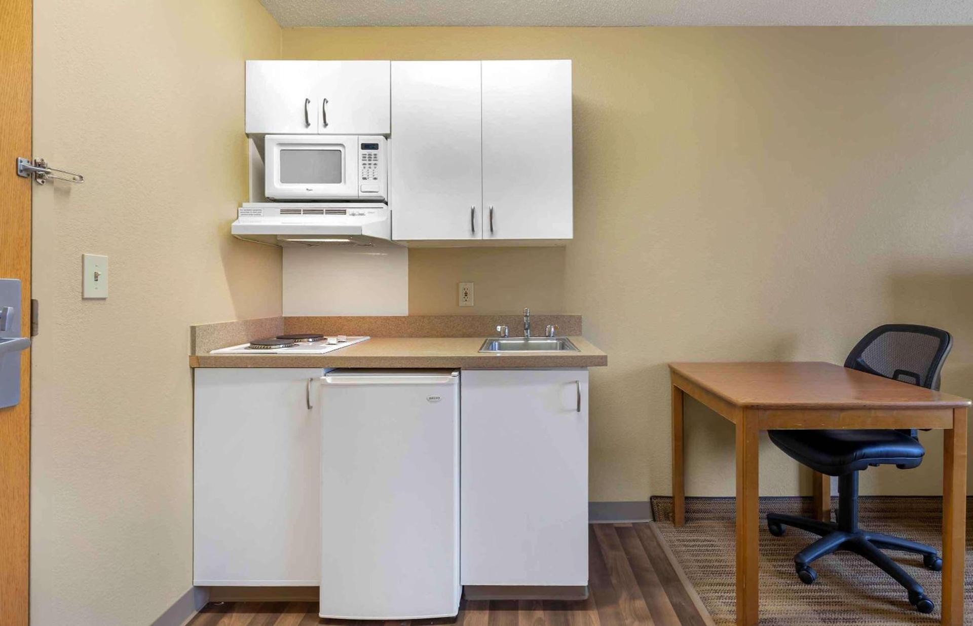 Extended Stay America Select Suites - Austin - Round Rock - North photo 10