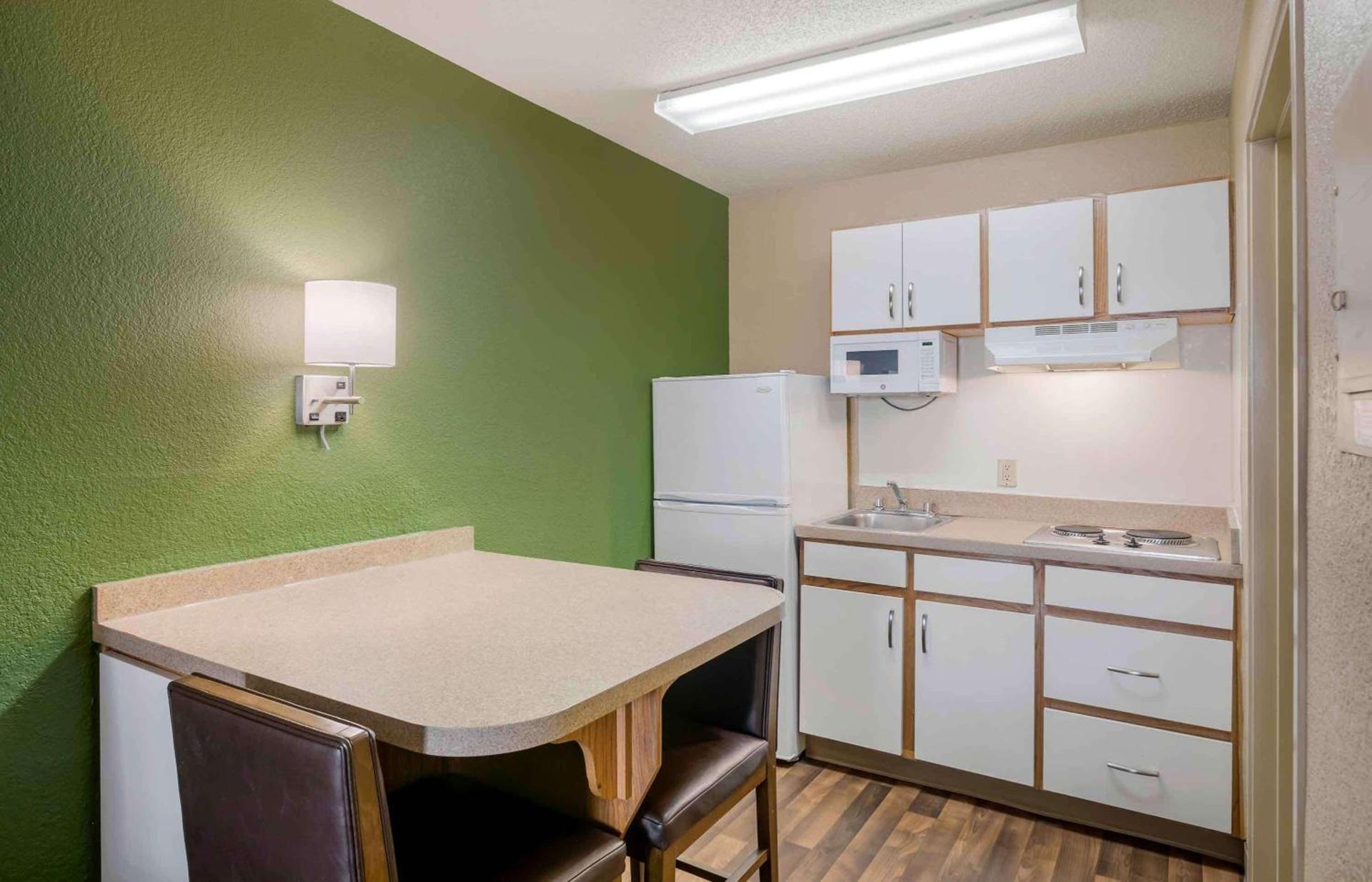 Extended Stay America Select Suites - Atlanta - Perimeter - Hammond Drive photo 17