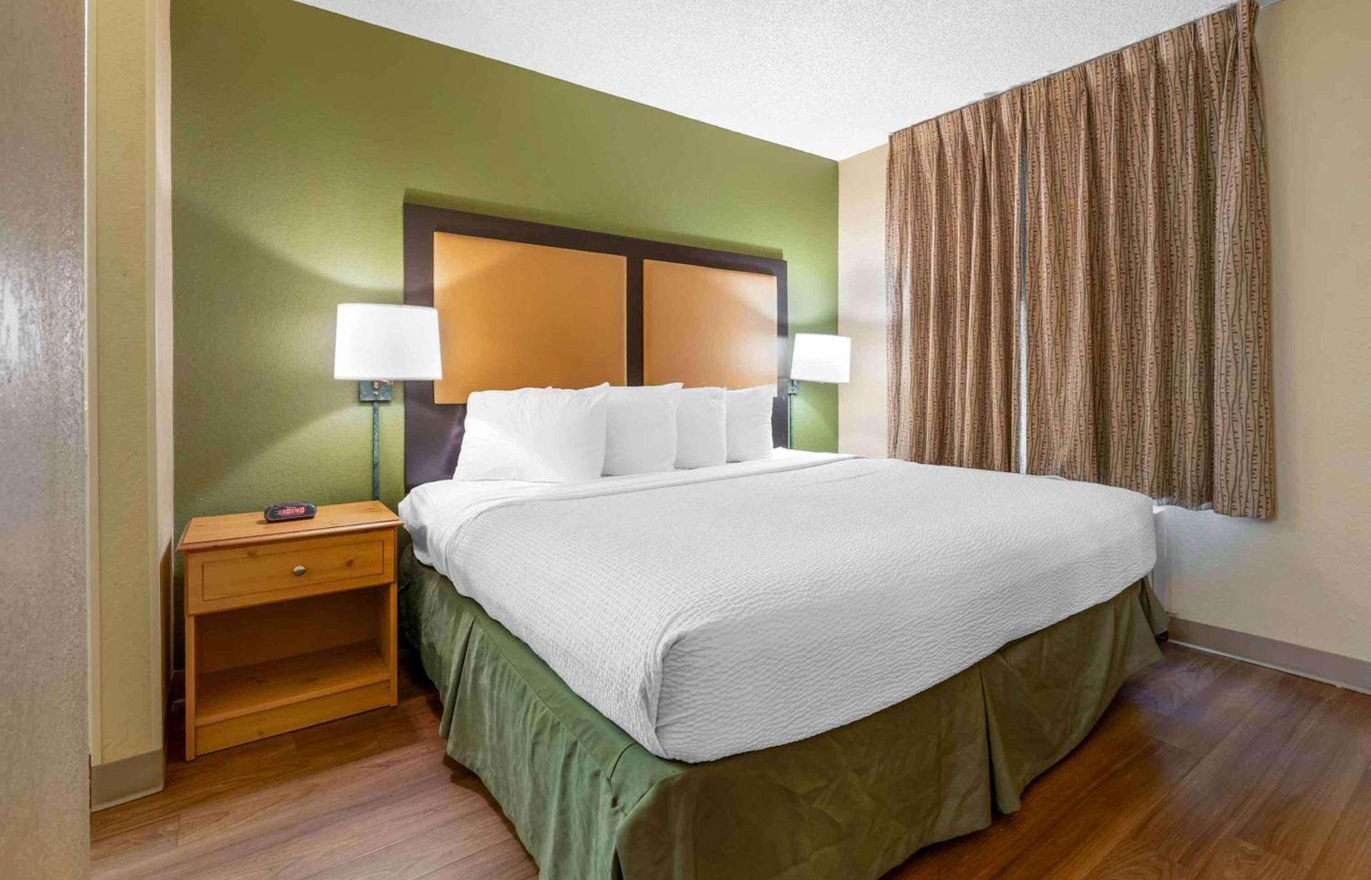 Extended Stay America Select Suites - Jacksonville - Baymeadows photo 22