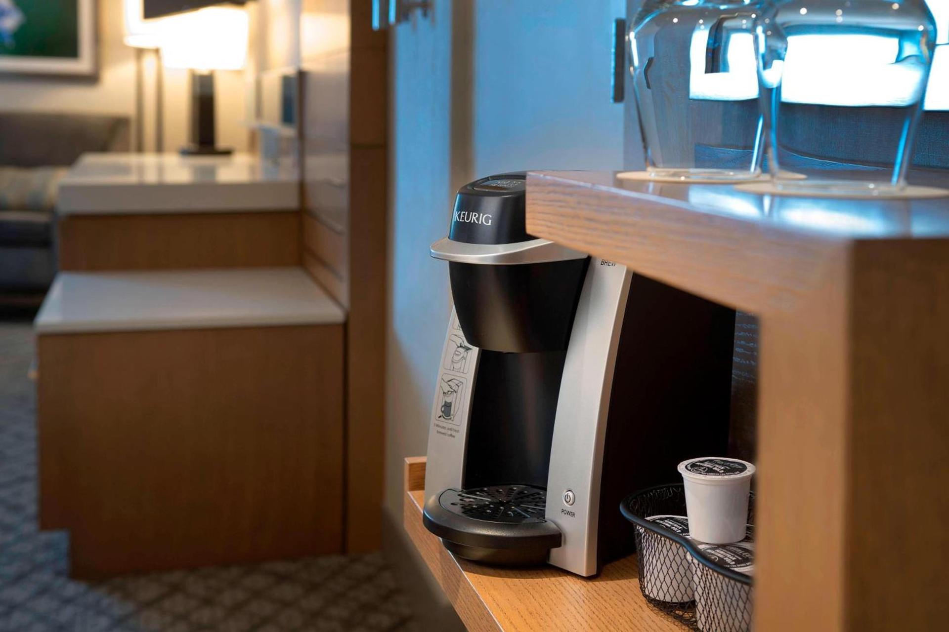 Delta Hotels by Marriott Seattle Everett photo 10