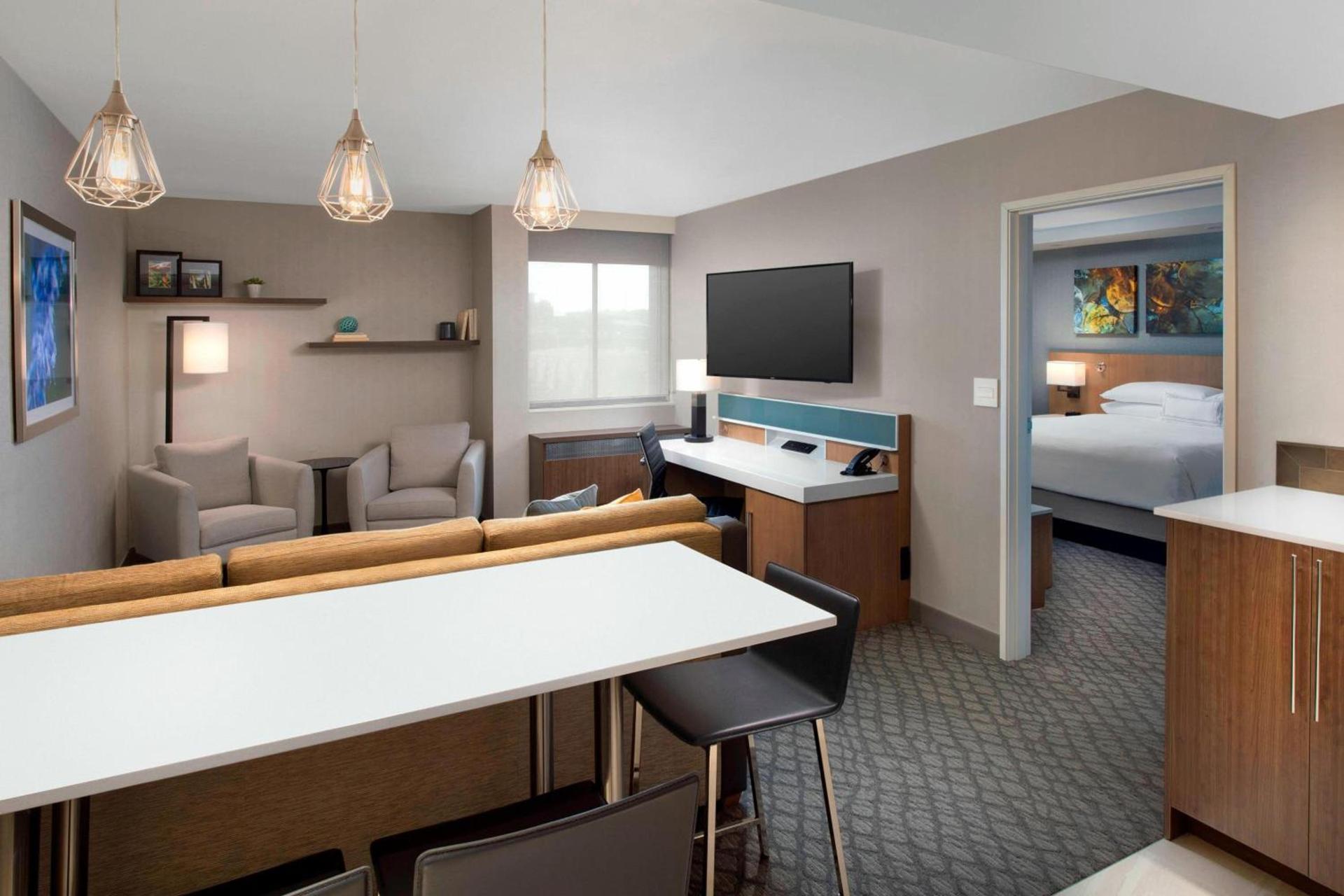 Delta Hotels by Marriott Seattle Everett photo 15