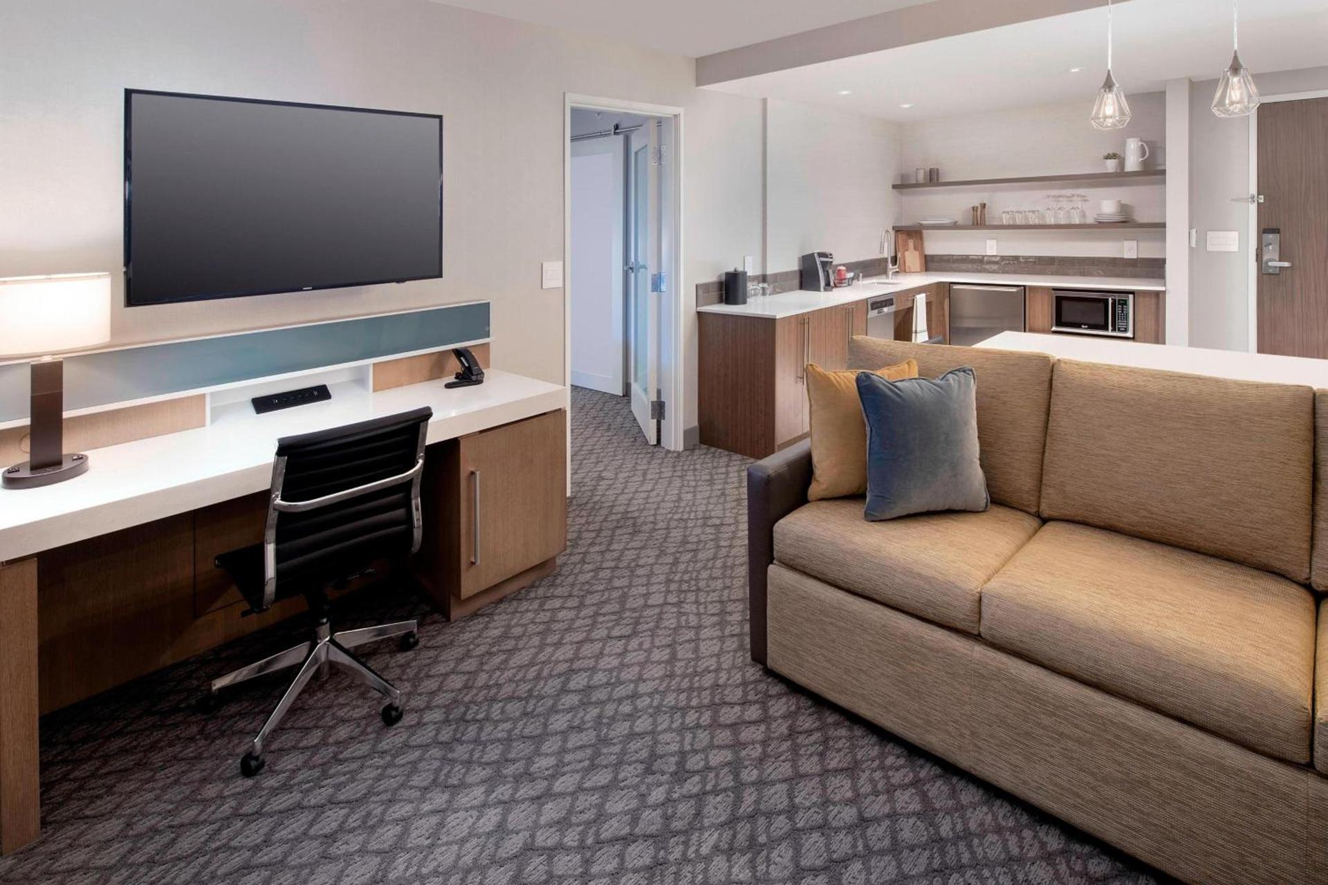 Delta Hotels by Marriott Seattle Everett photo 19