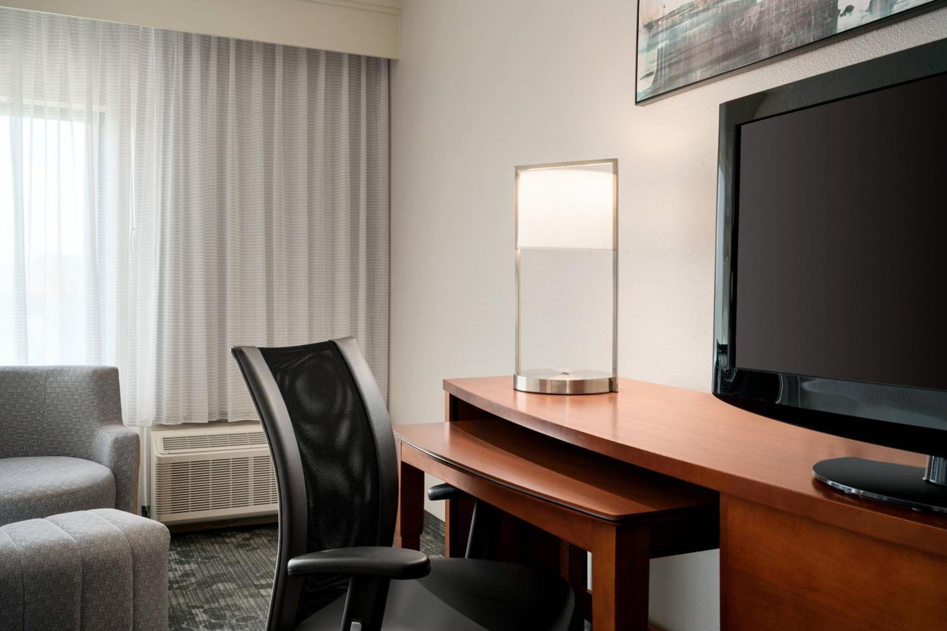 Courtyard by Marriott Ewing Princeton photo 7