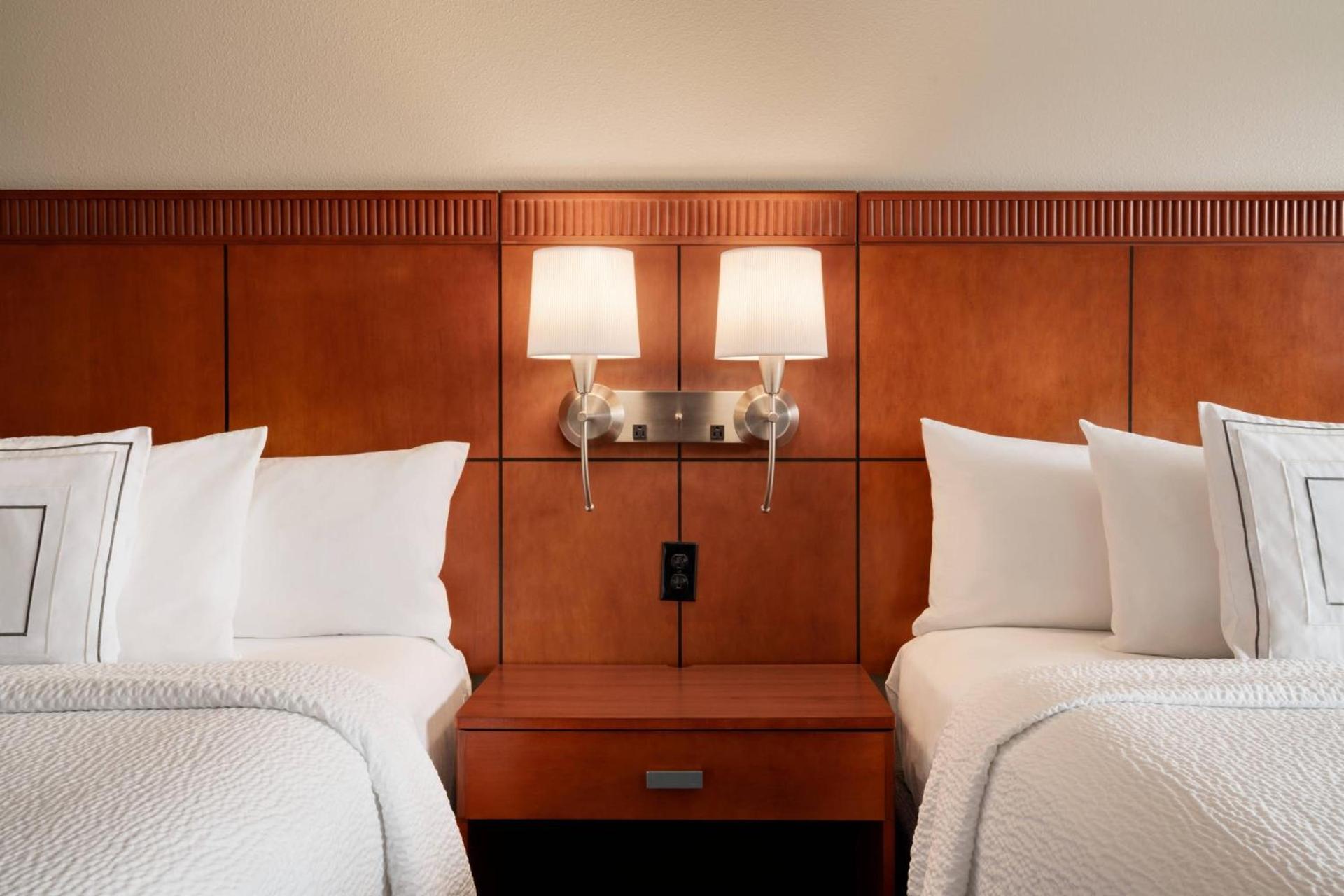 Courtyard by Marriott Ewing Princeton photo 12