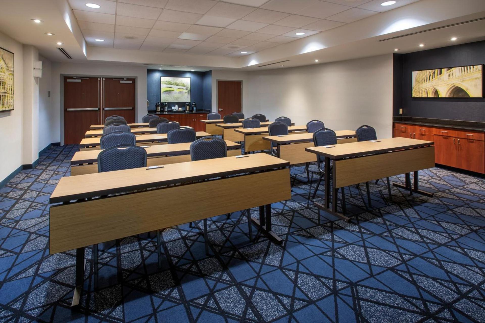 Courtyard by Marriott Ewing Princeton photo 39