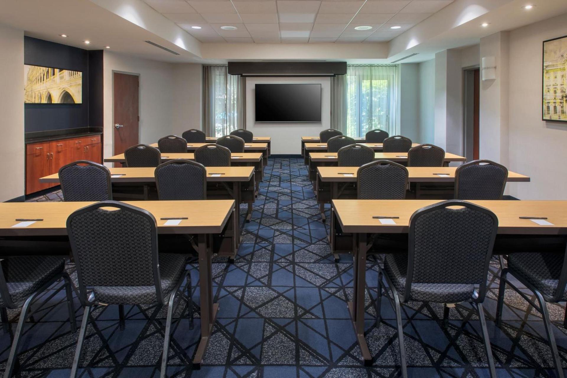 Courtyard by Marriott Ewing Princeton photo 41