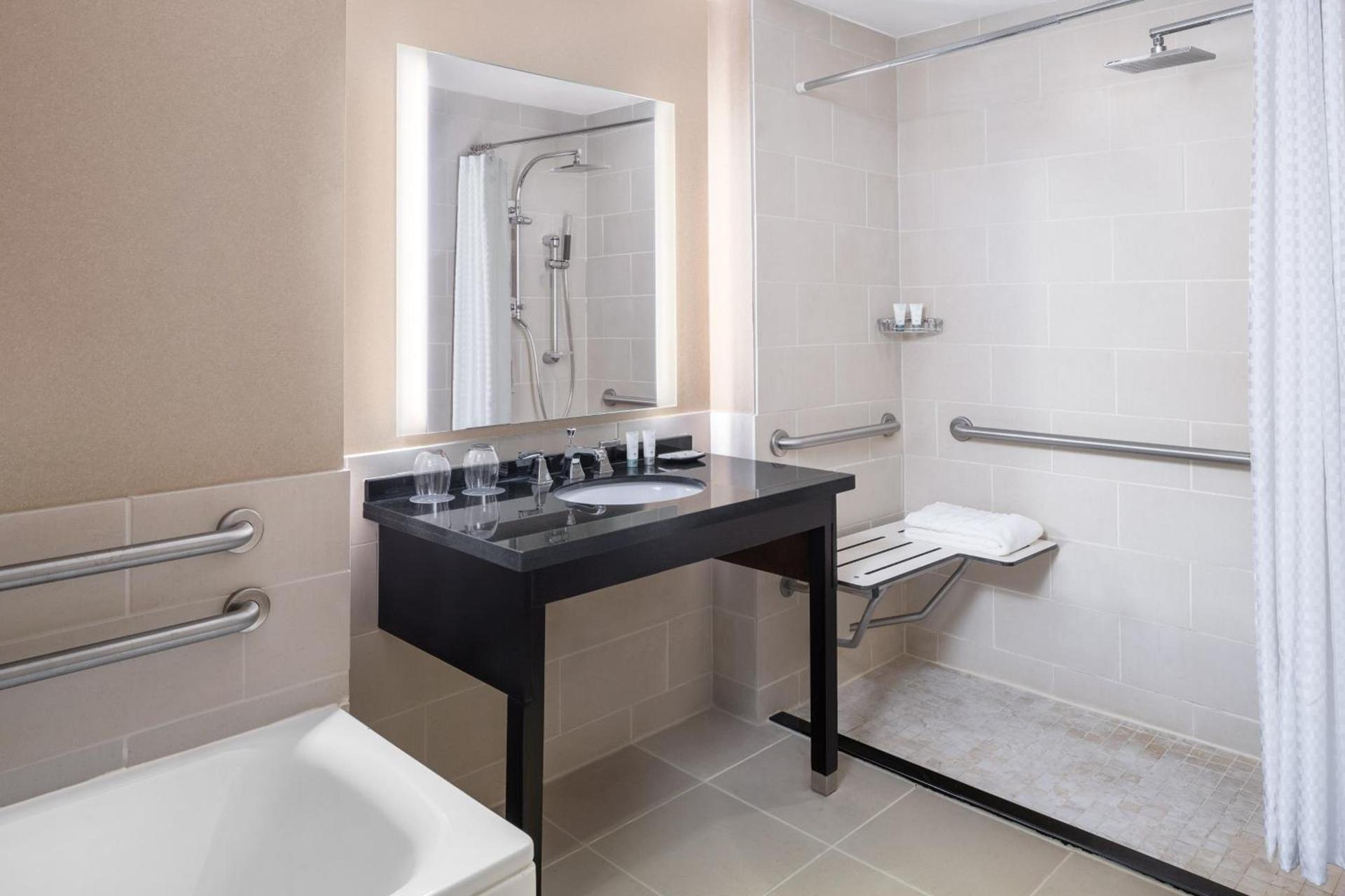 The Westin Baltimore Washington Airport - BWI photo 17