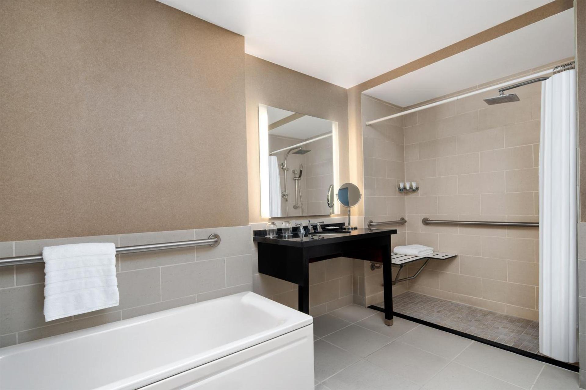 The Westin Baltimore Washington Airport - BWI photo 18