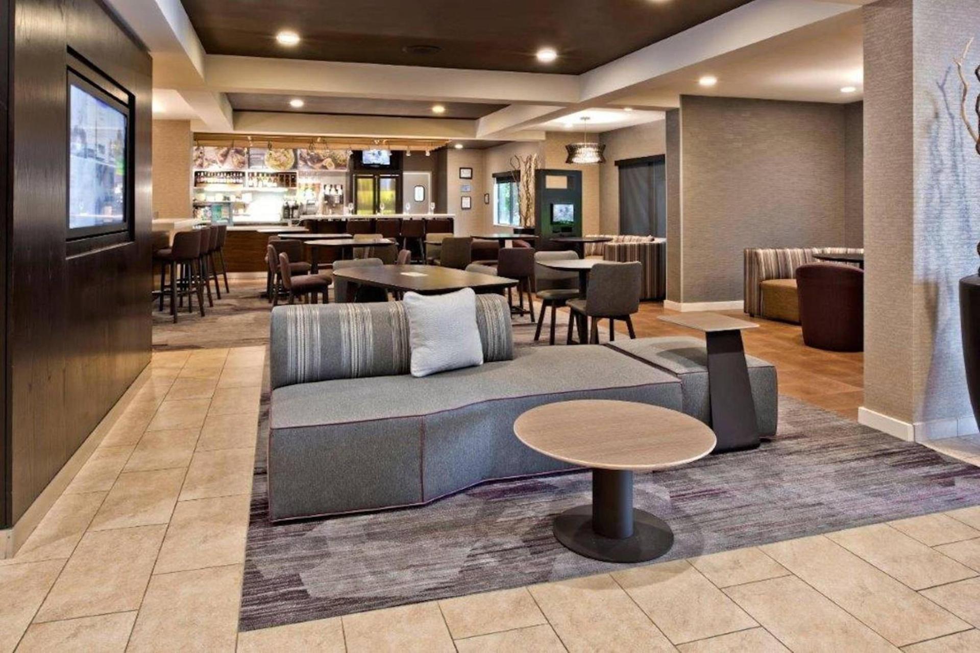 Courtyard by Marriott Charlotte Ballantyne photo 51