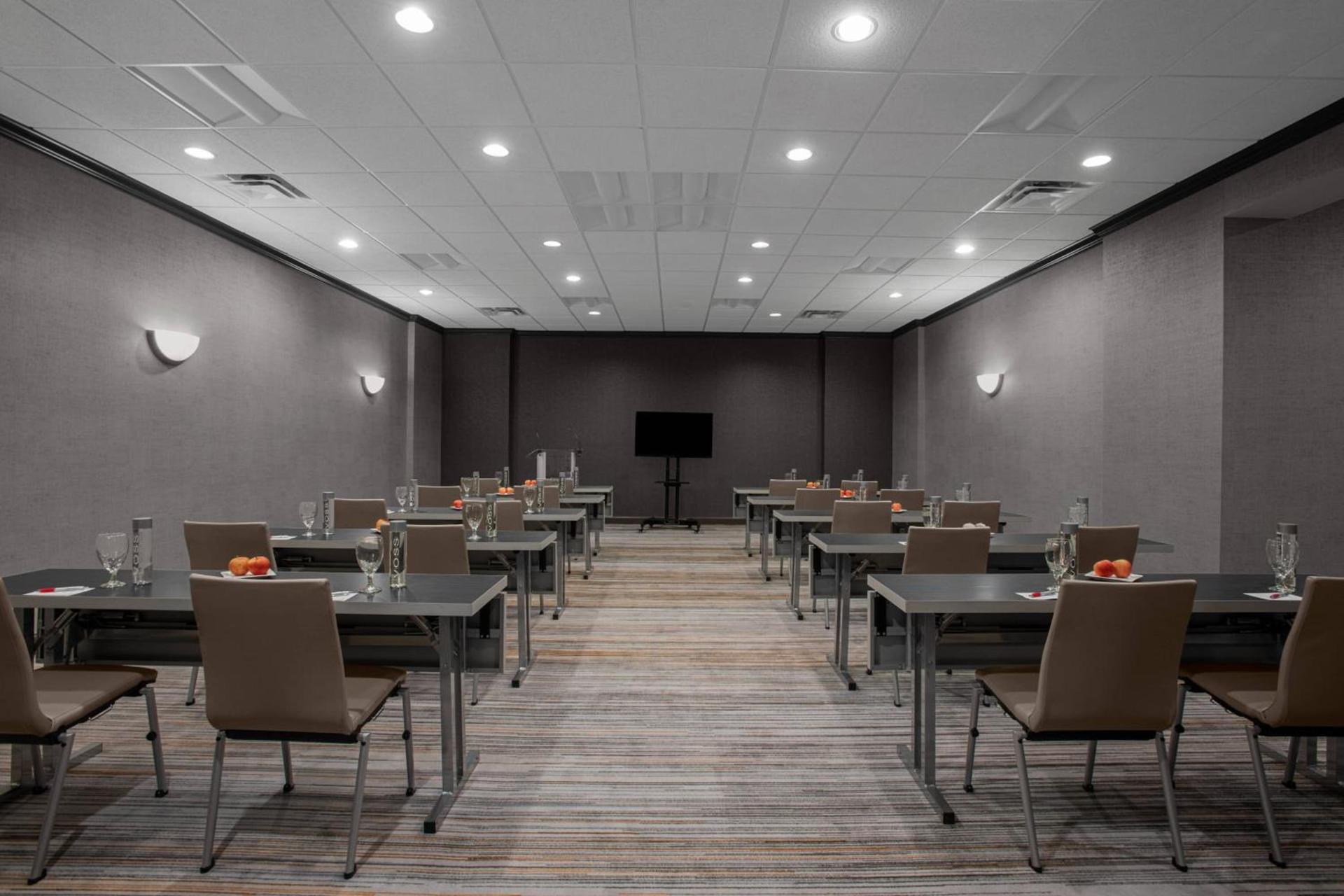 Pittsburgh Marriott North photo 40