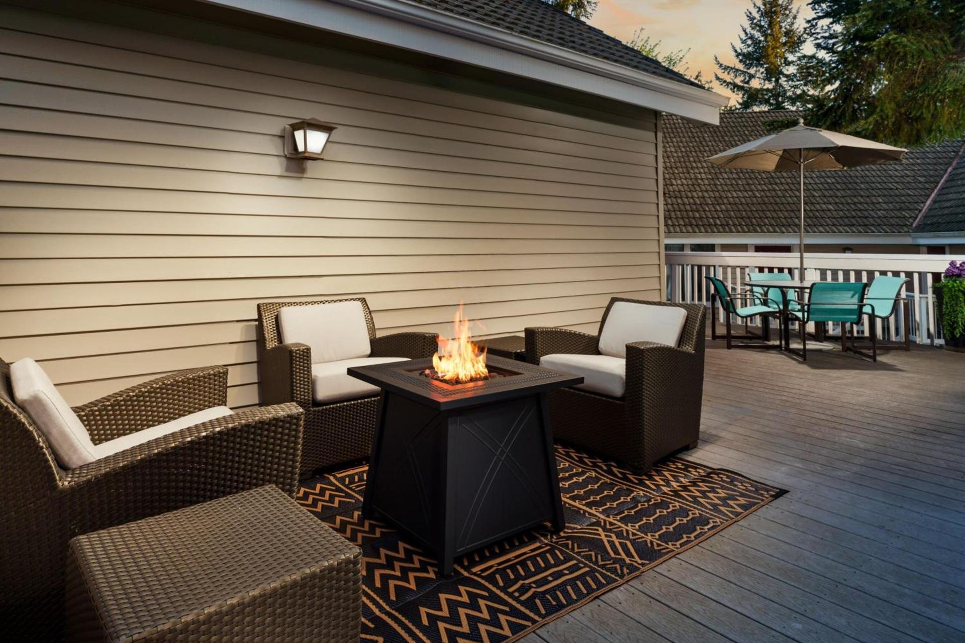 Residence Inn by Marriott Seattle/Bellevue photo 55
