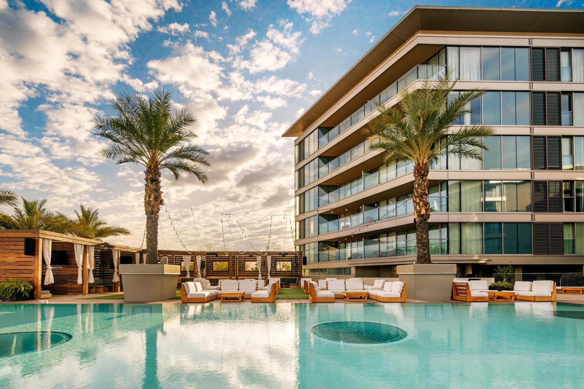 W Scottsdale photo 72