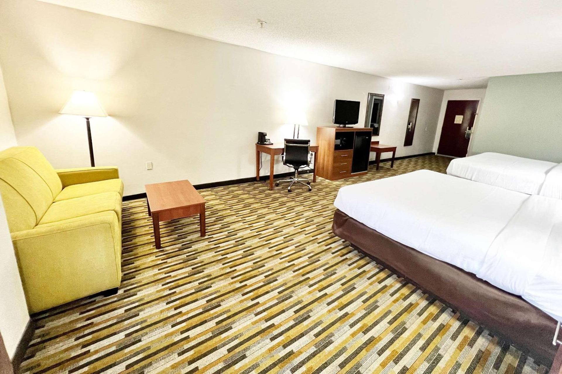 Quality Inn Gainesville I-75 photo 21