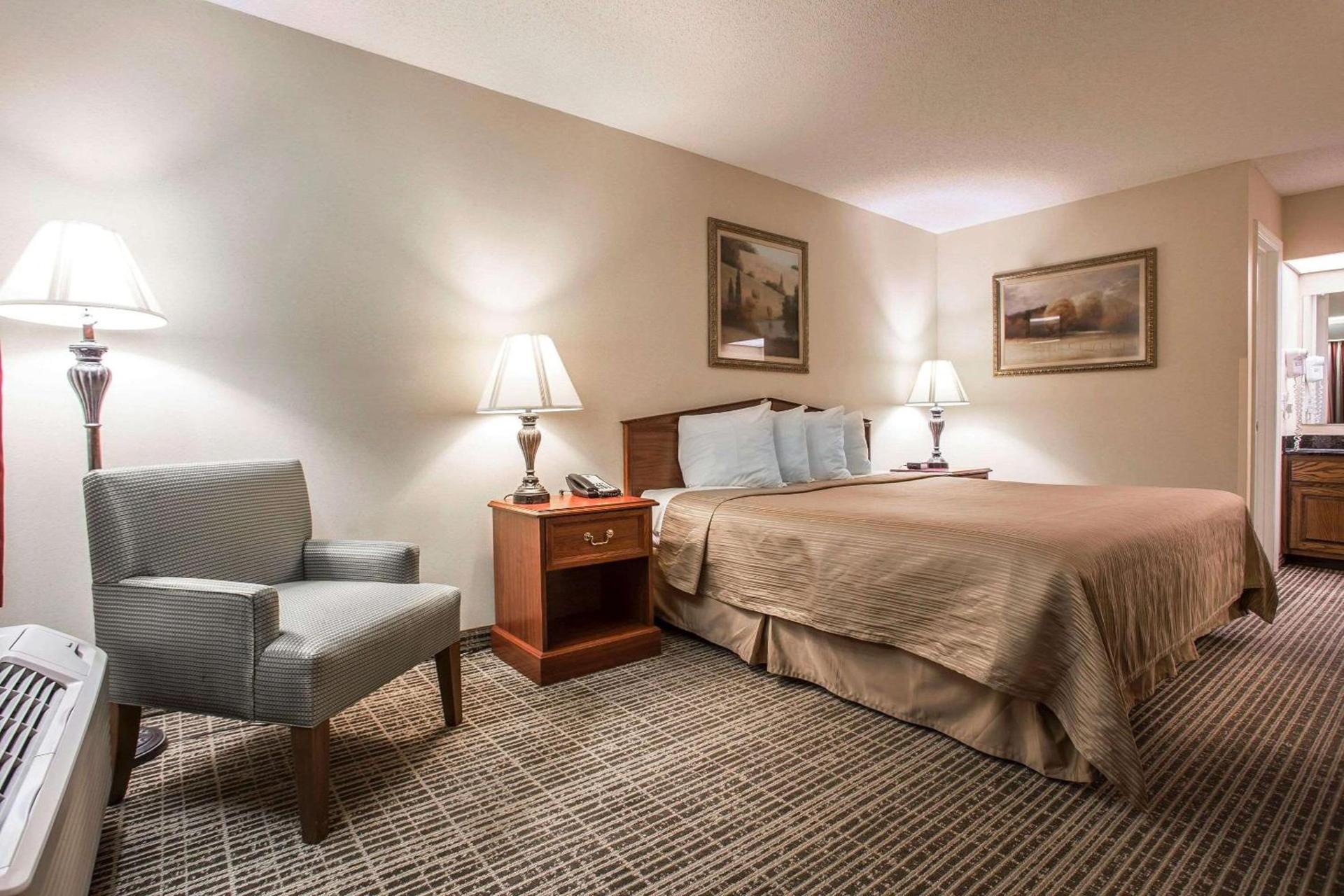 Quality Inn Waynesboro photo 7