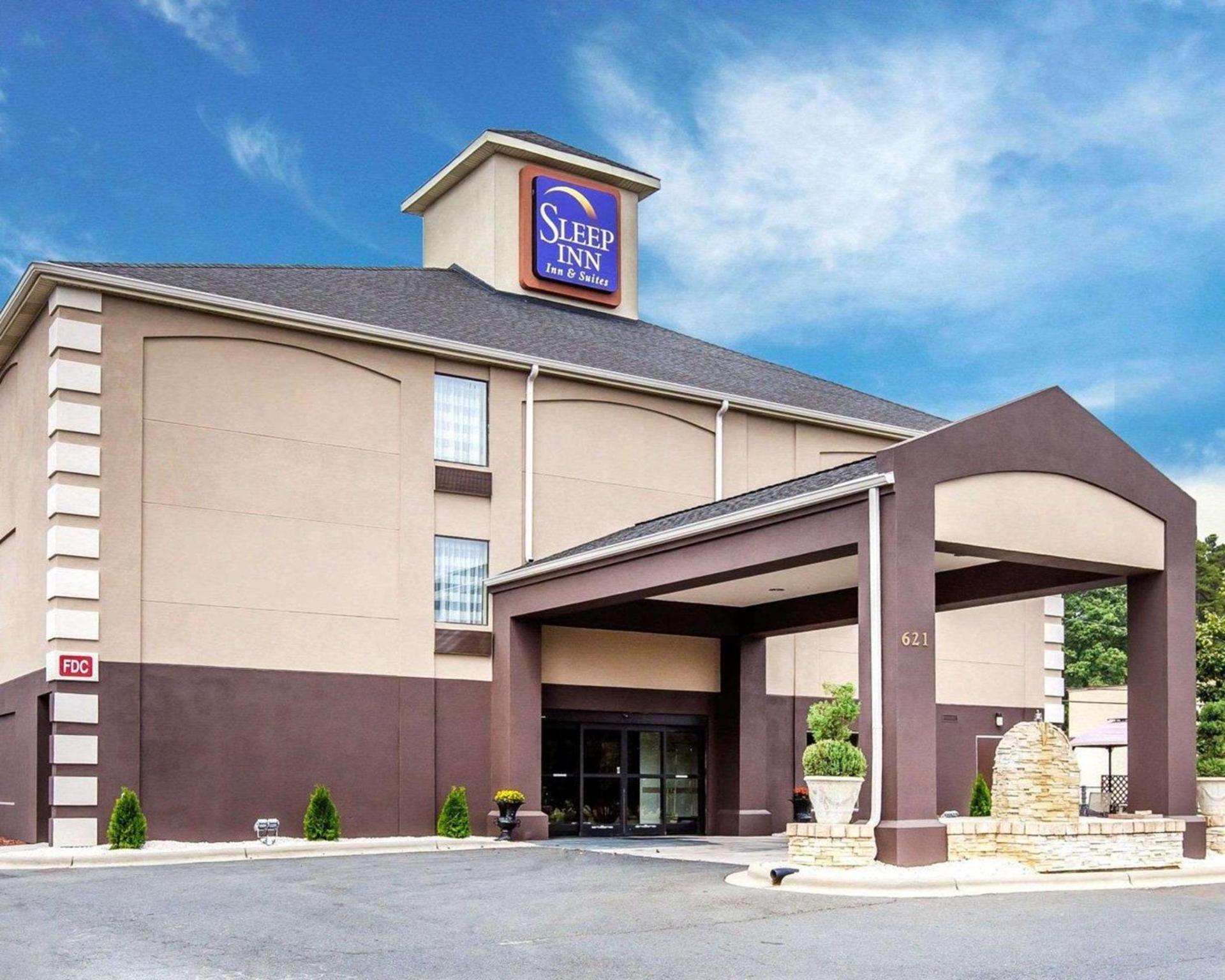 Clarion Pointe Albemarle photo 3