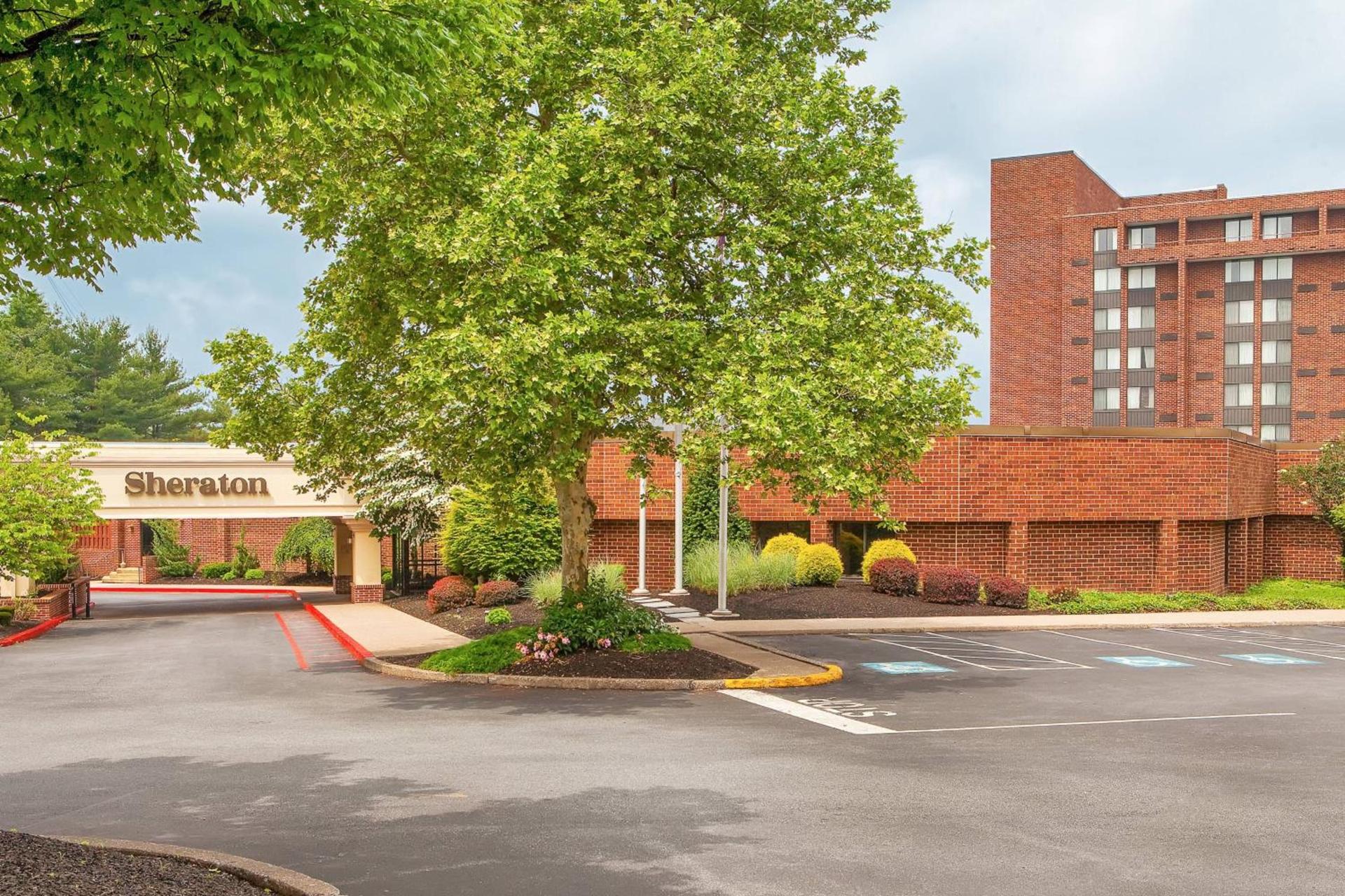 Sheraton Harrisburg Hershey Hotel photo 4
