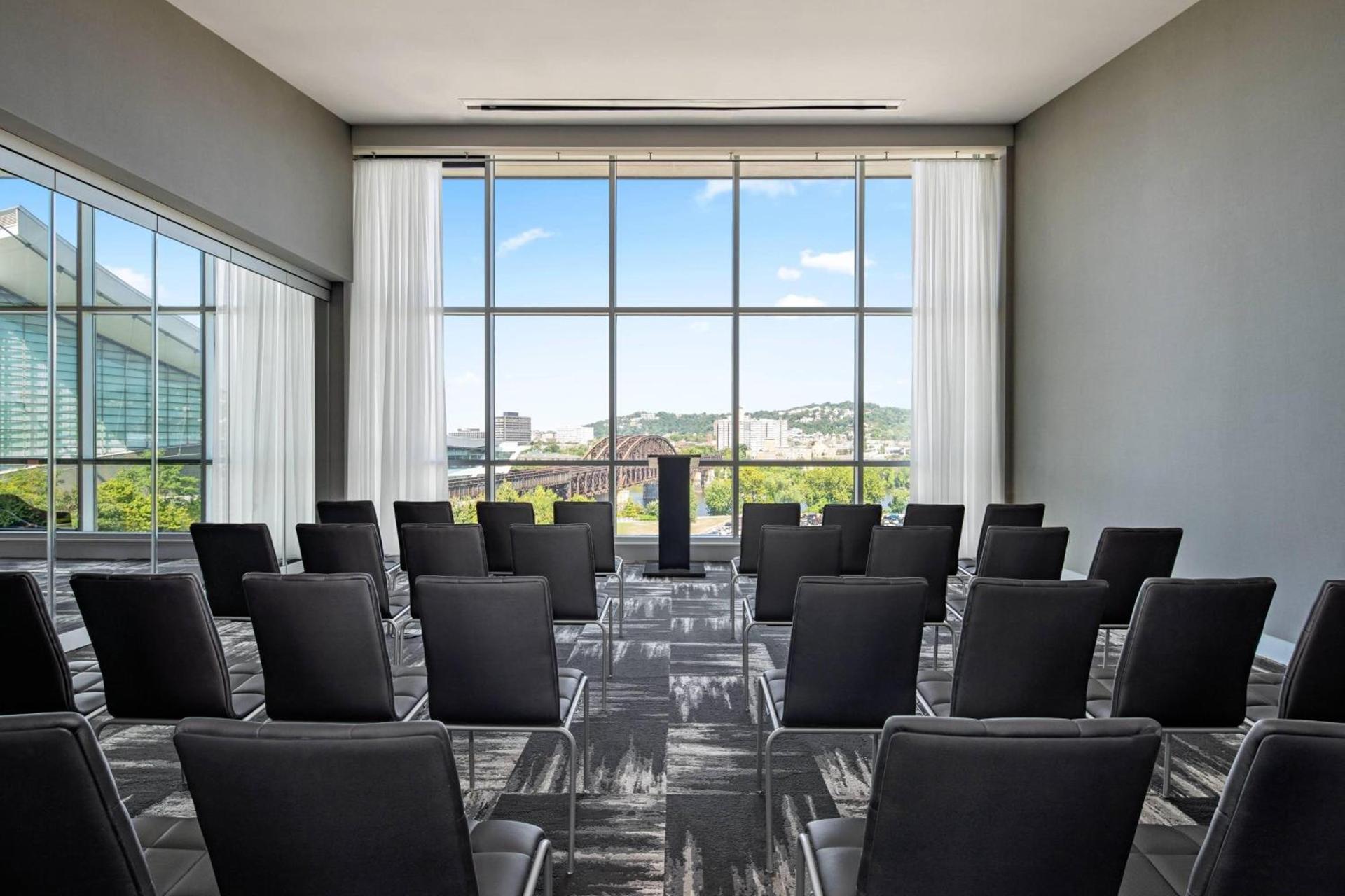 AC Hotel by Marriott Pittsburgh Downtown photo 50