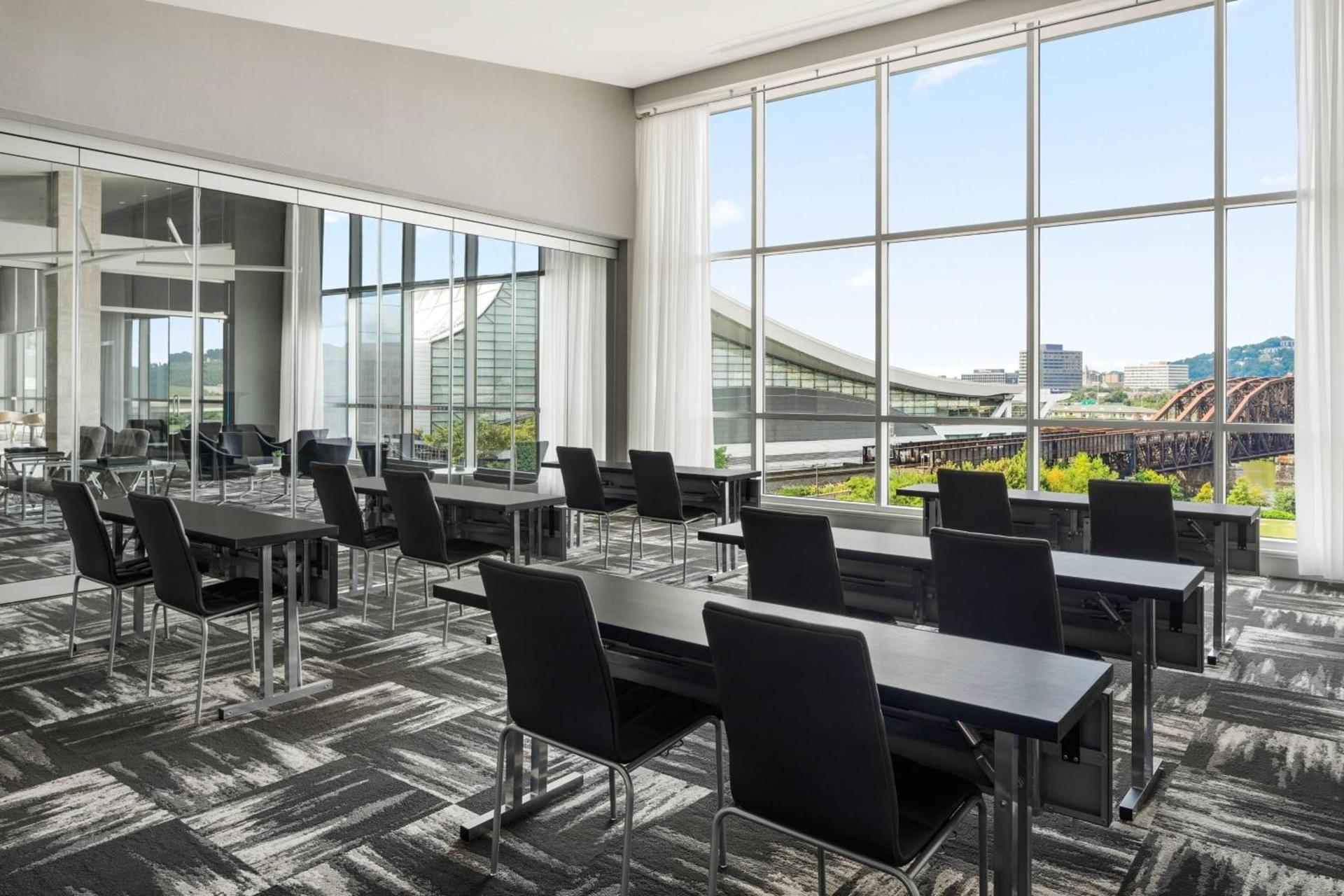 AC Hotel by Marriott Pittsburgh Downtown photo 49