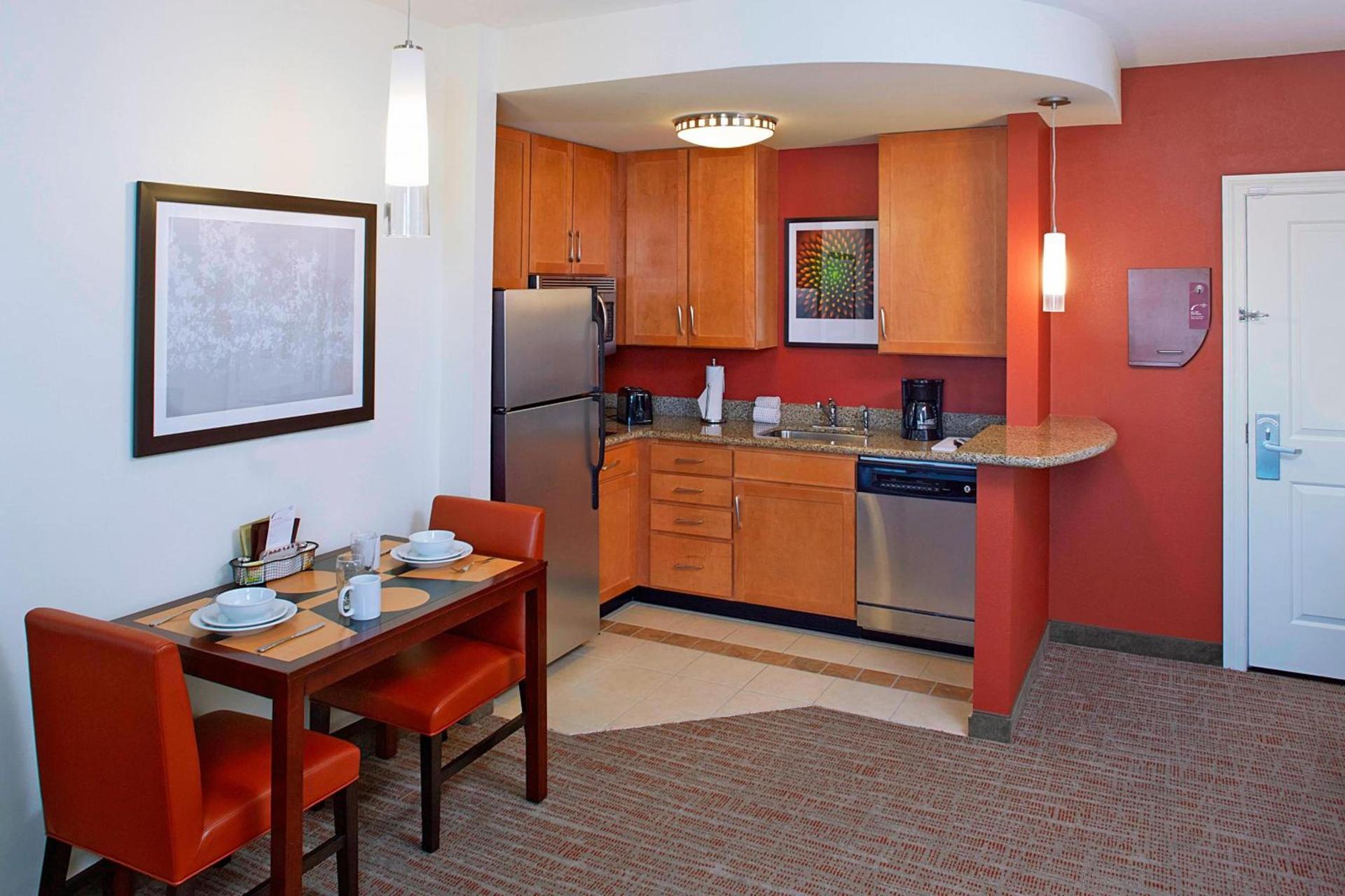 Residence Inn by Marriot Clearwater Downtown photo 8