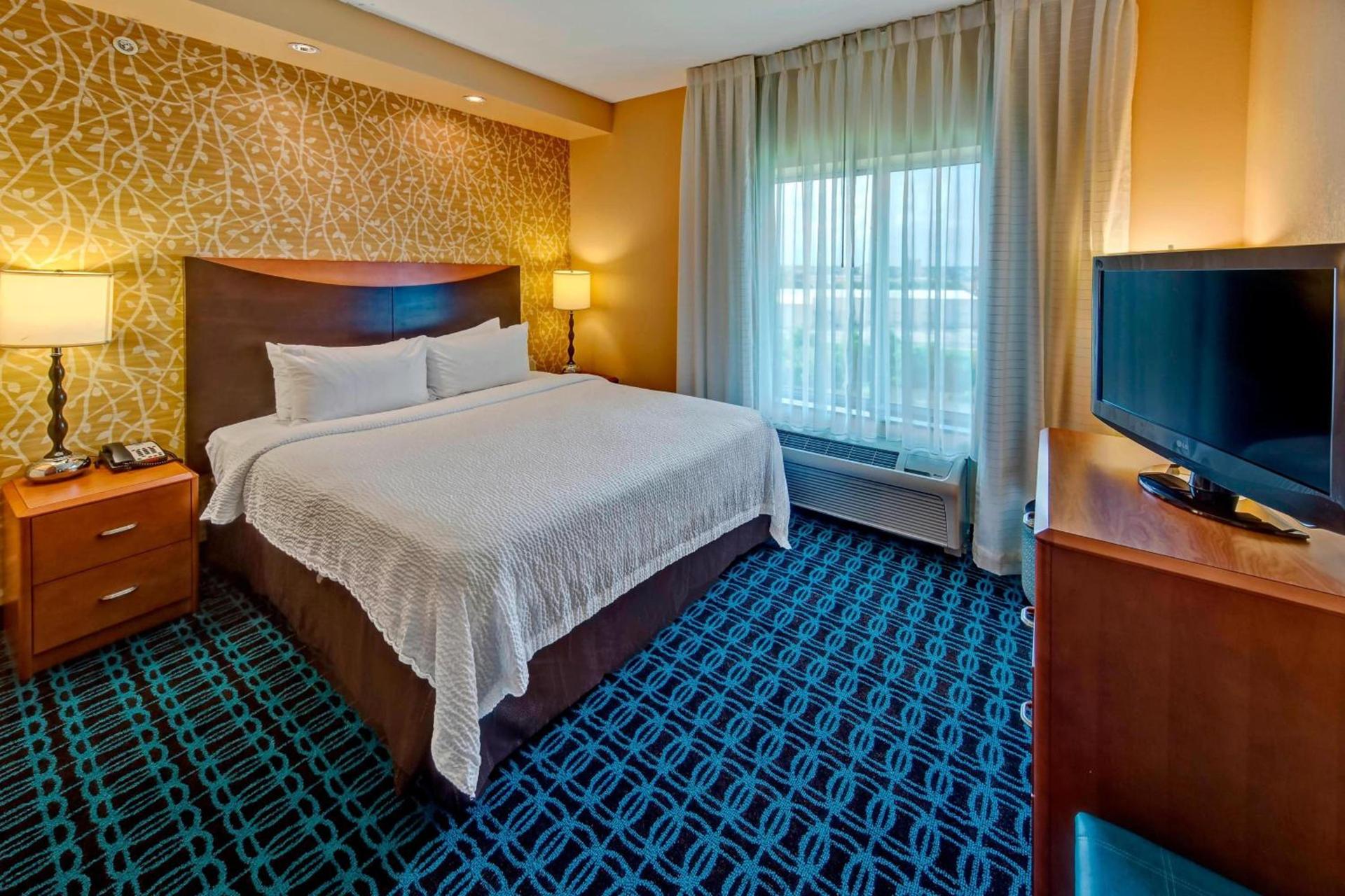 Fairfield Inn and Suites by Marriott Weatherford photo 13