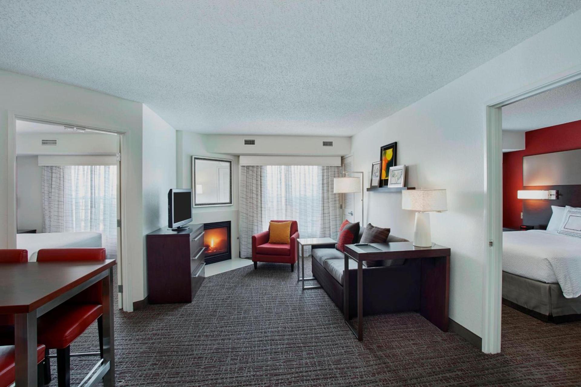 Residence Inn Detroit / Auburn Hills photo 9