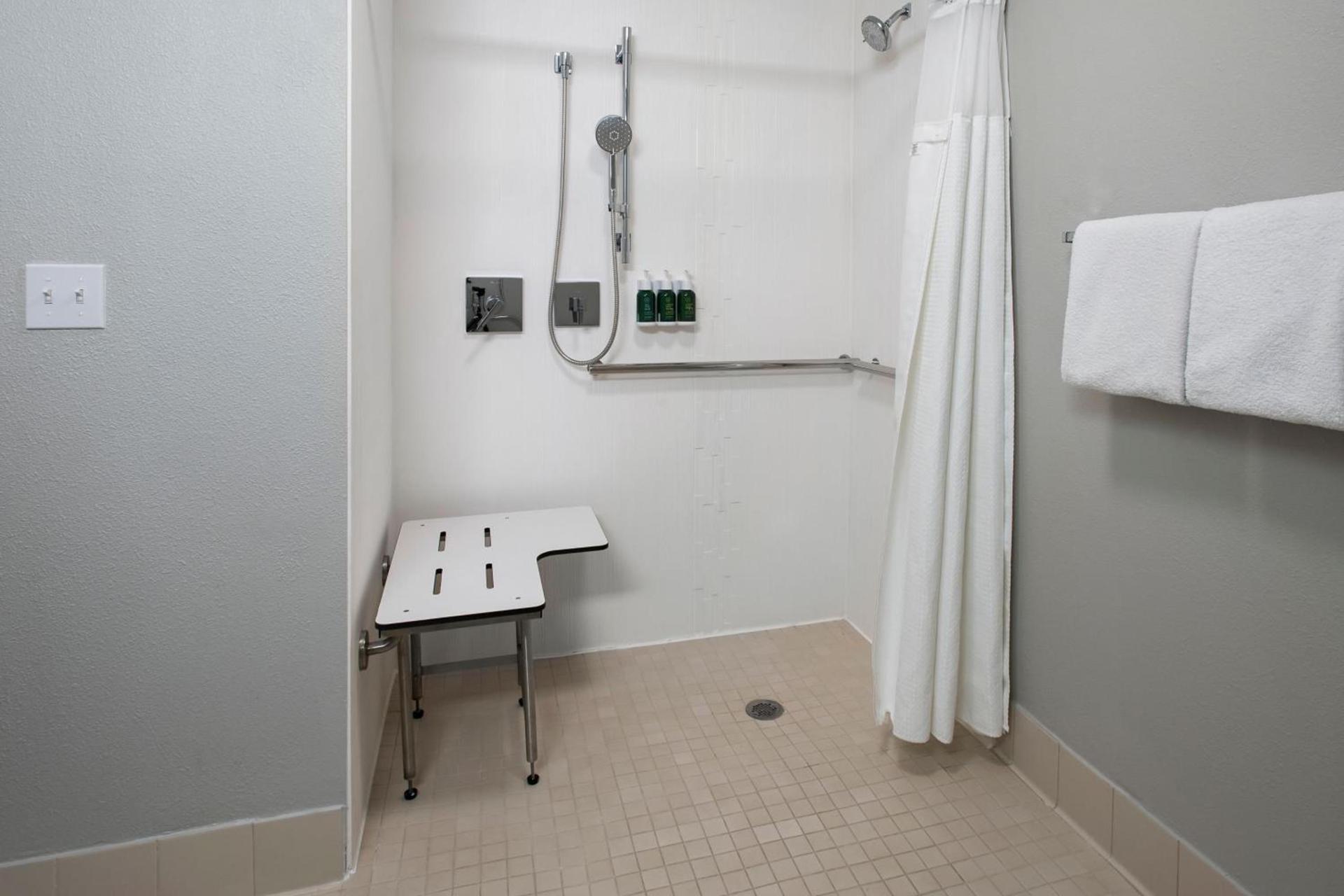 Courtyard by Marriott Annapolis photo 16