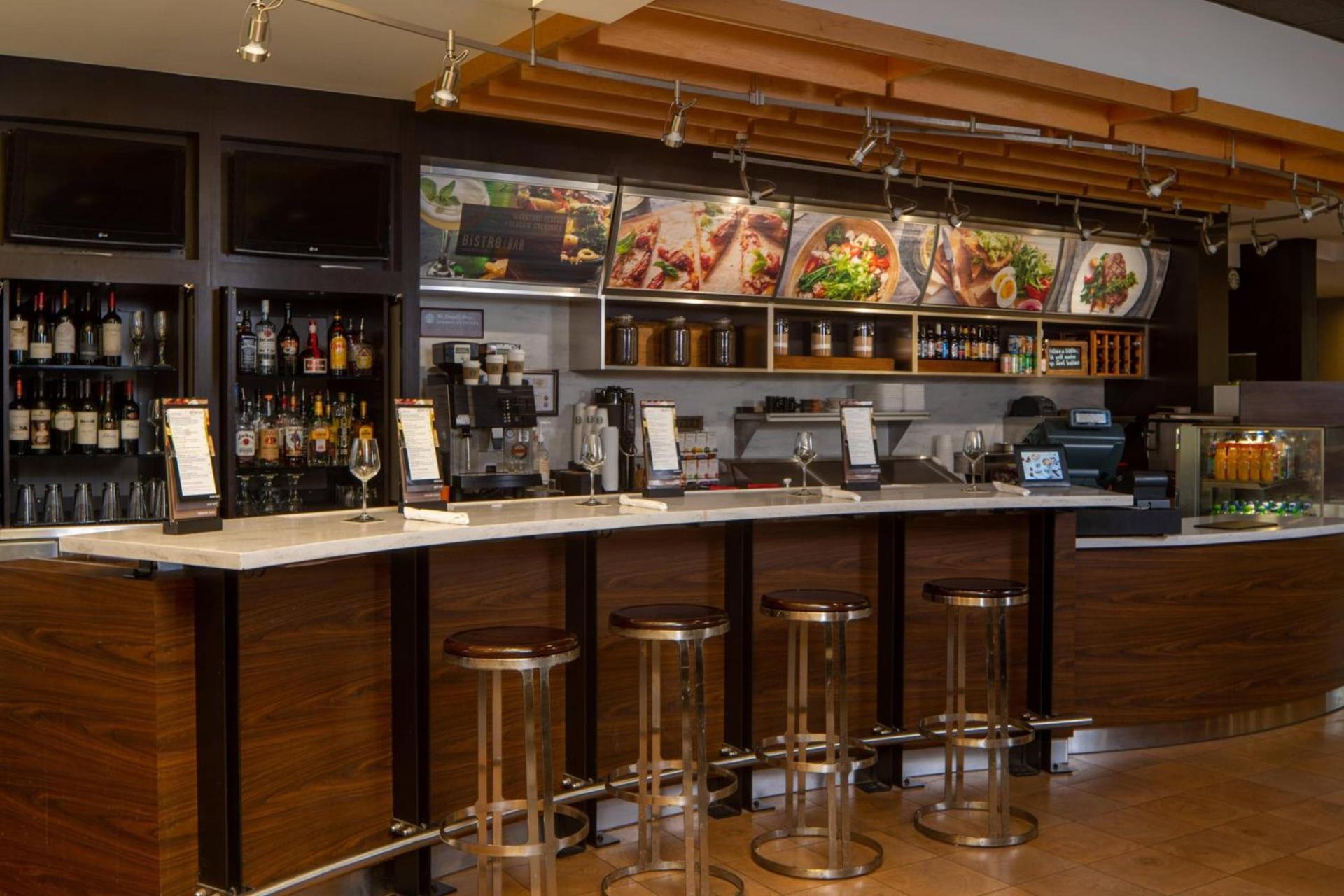 Courtyard by Marriott Jacksonville at the Mayo Clinic Campus/Beaches photo 24
