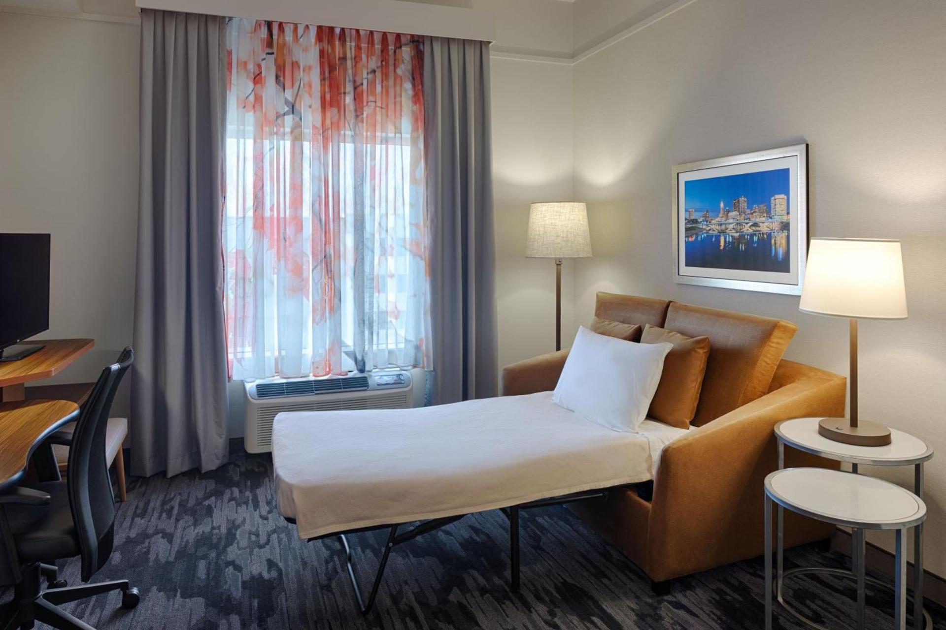 Fairfield Inn & Suites by Marriott Columbus Airport photo 14