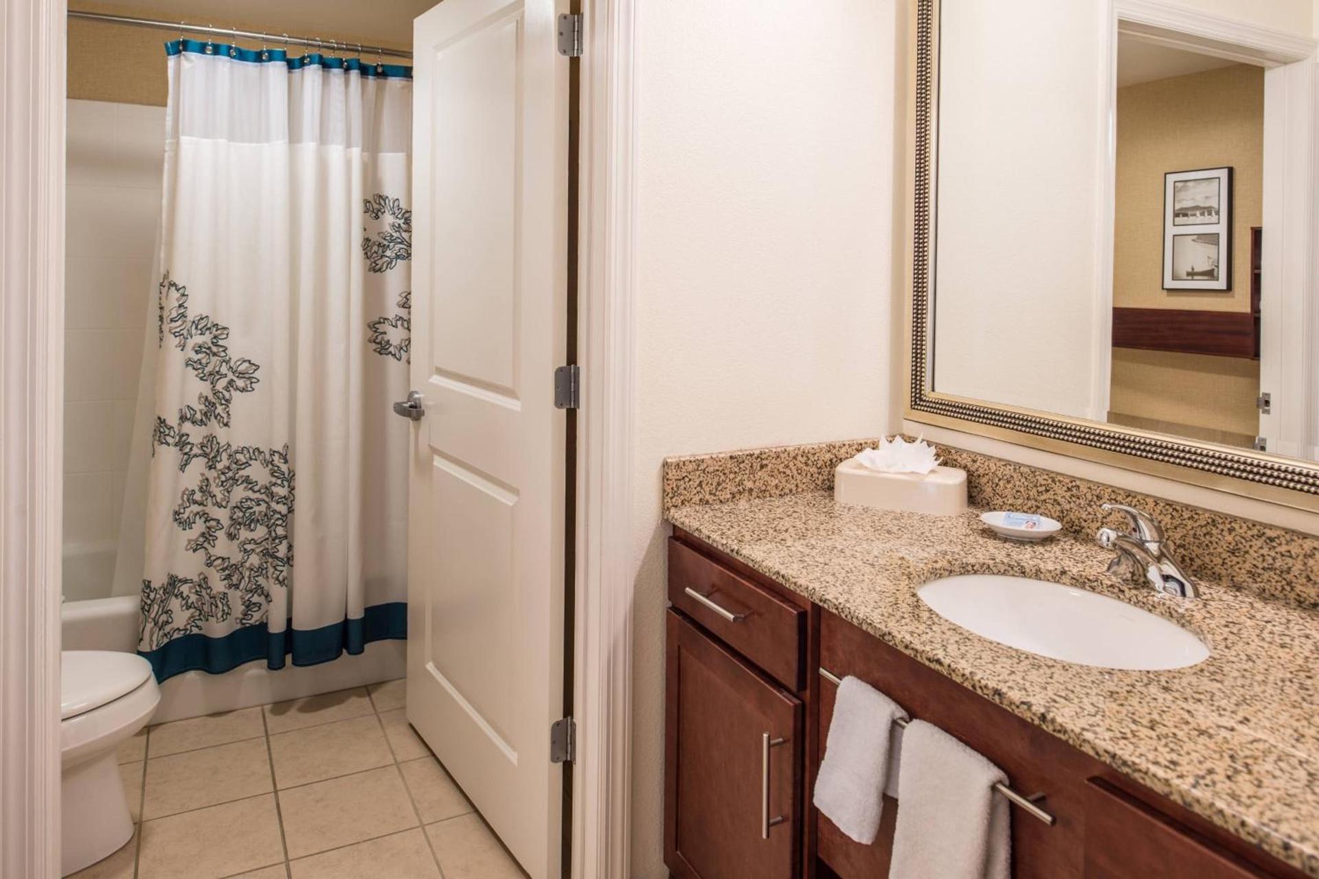 Residence Inn Pittsburgh North Shore photo 44