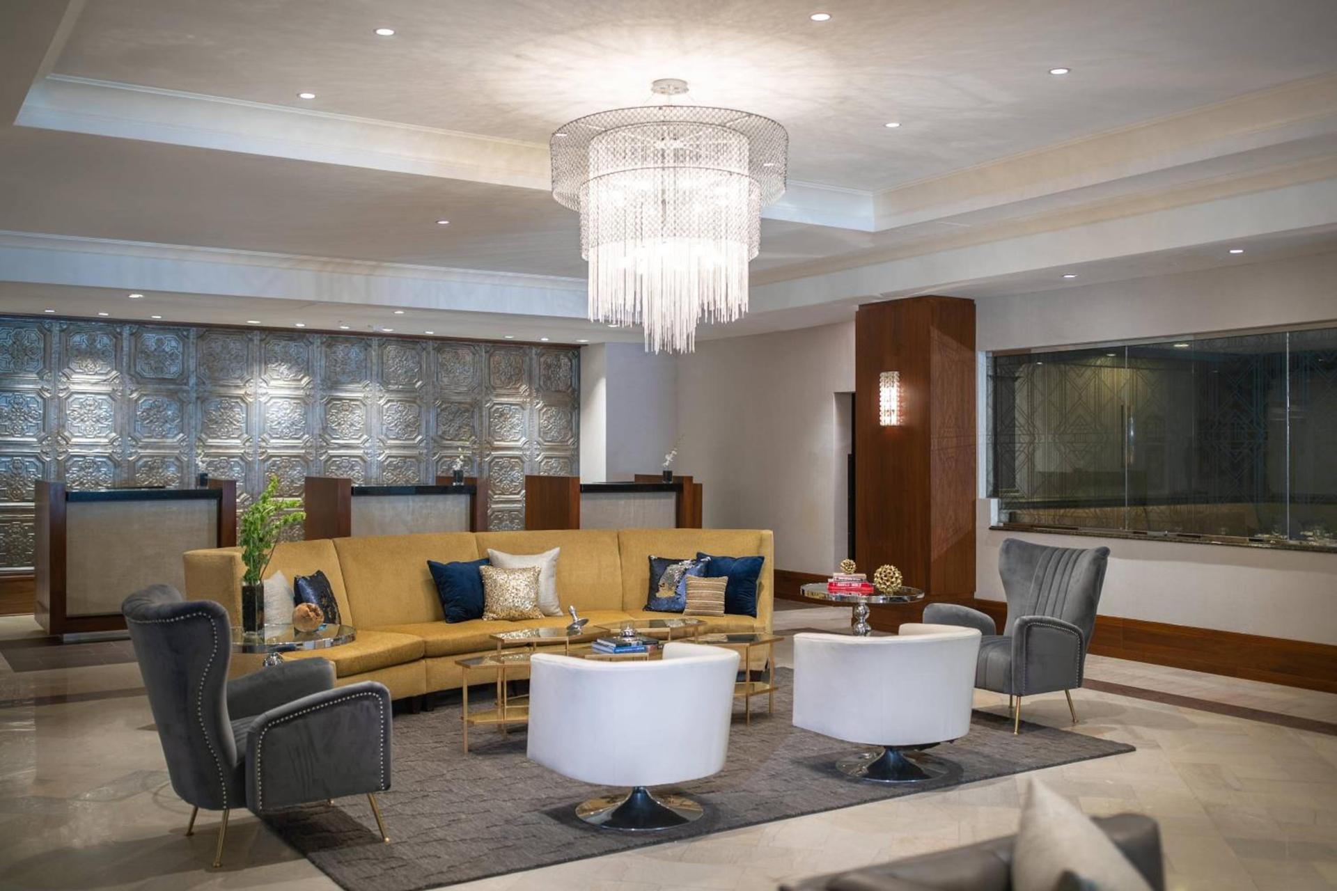 Renaissance Des Moines Savery Hotel photo 13