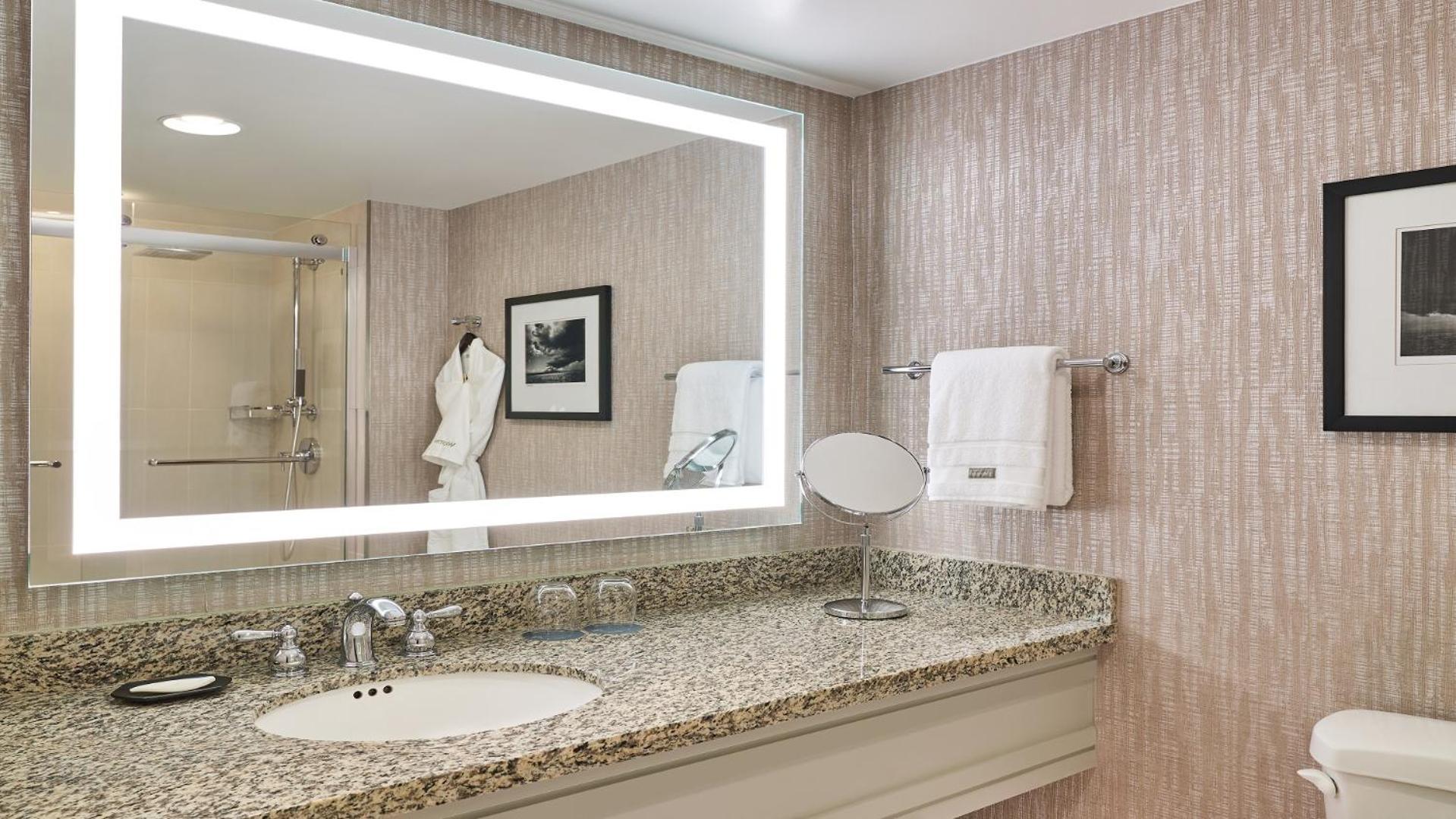 The Westin Westminster photo 2