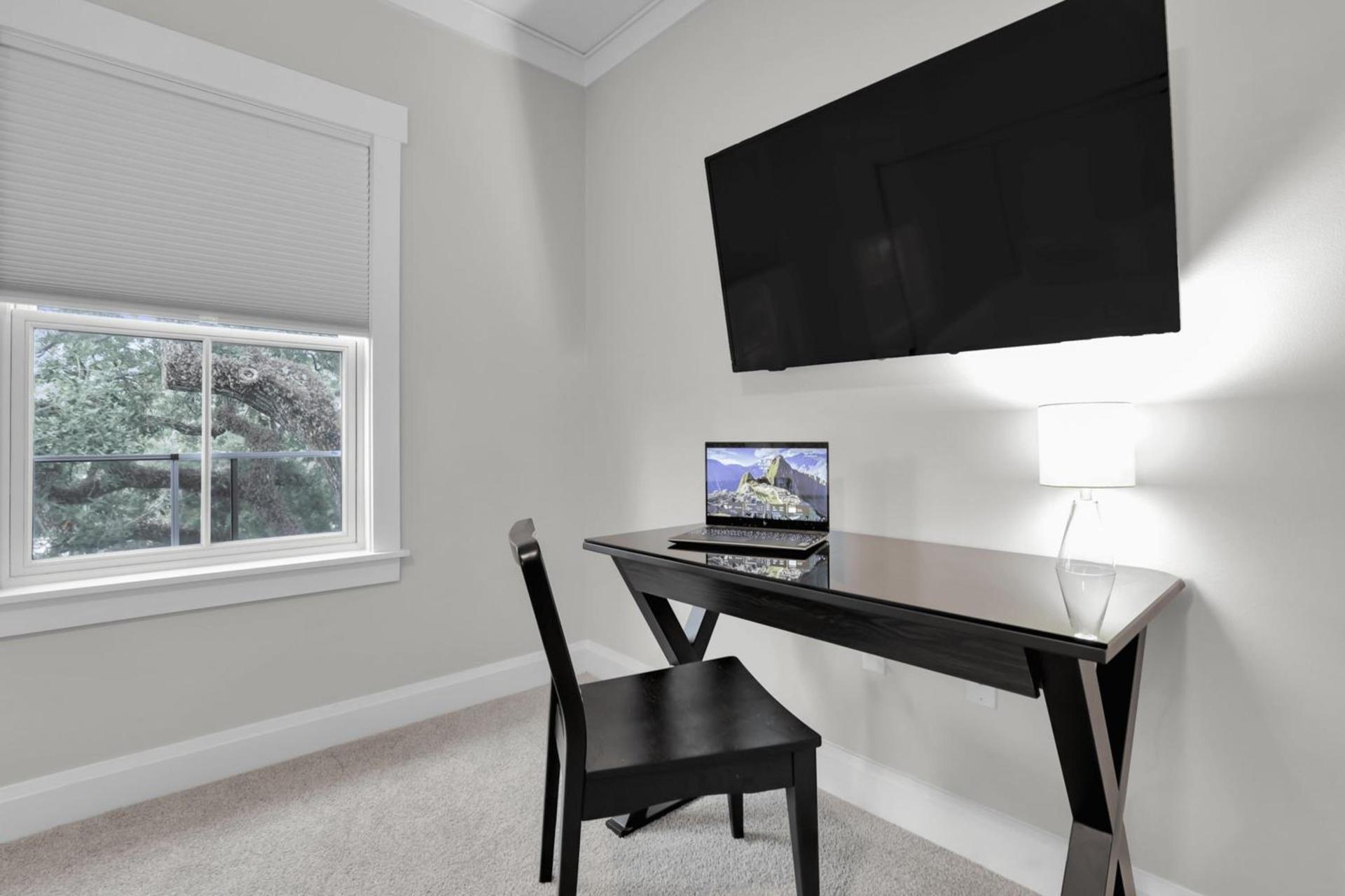 Savannah Residences photo 26