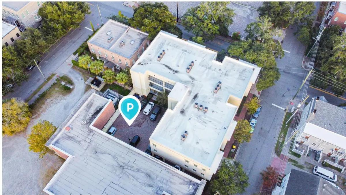 Savannah Residences photo 31